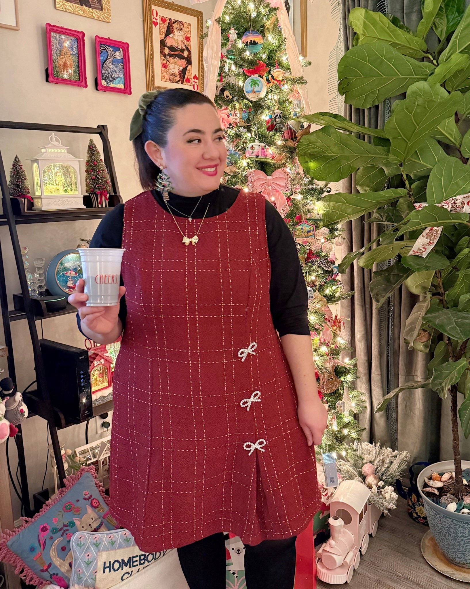 Red tweed dress with pearl bows

Mid size holiday party dress, plus size holiday party dress, office party dress #ltkholiday

#LTKPlusSize #LTKMidsize #LTKFindsUnder50