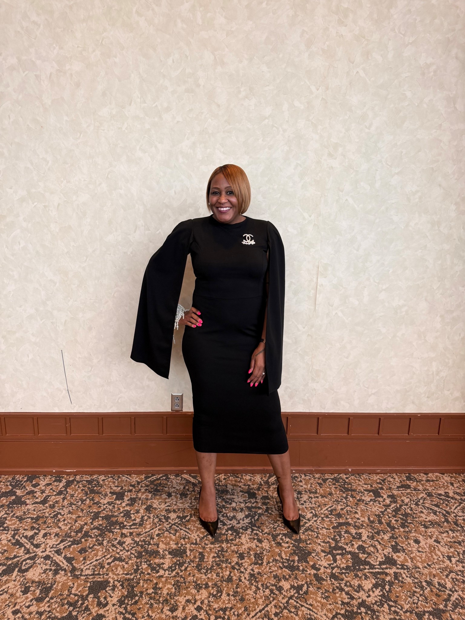 Cape sleeve little black dress #lbd #littleblackdress

#LTKootd #LTKWorkwear