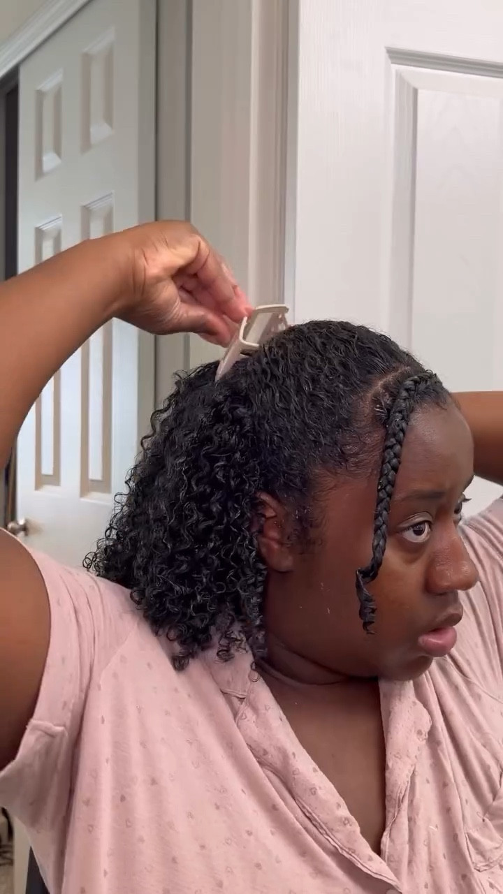 First hairstyle since giving birth and I feel renewed! 🤣🫶🏾🥰💗

#naturalhair #postpartum #motherhood #momlife #naturalhairstyles