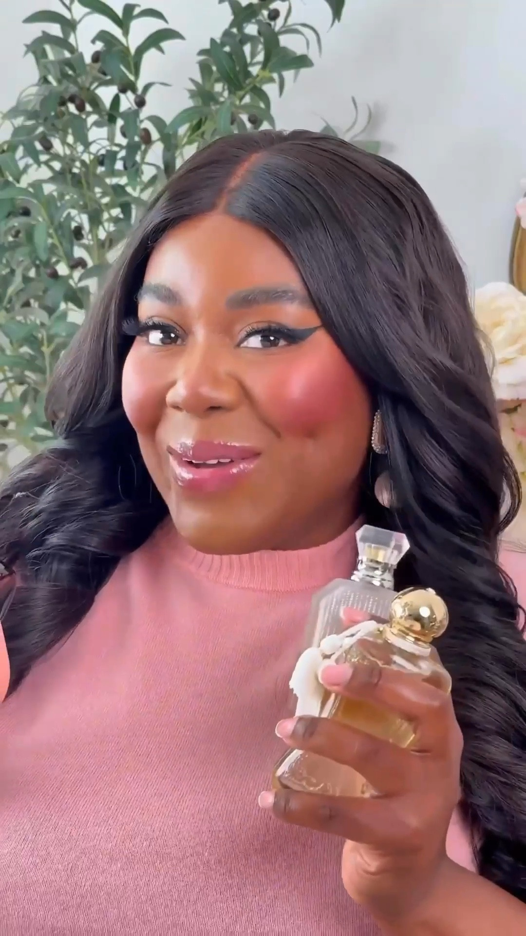 Smelling like a pretty girl this spring is the goal, ladies!💐✨ This combo is sure to get you all the compliments.

Body oil is from Brown Sugar Babe - code THAMARR10

#fragrances #spring #perfume #fragrancecombo #sweetscent #pear #champagne #brownsugar

#LTKFindsUnder100 #LTKBeauty #LTKStyleTip