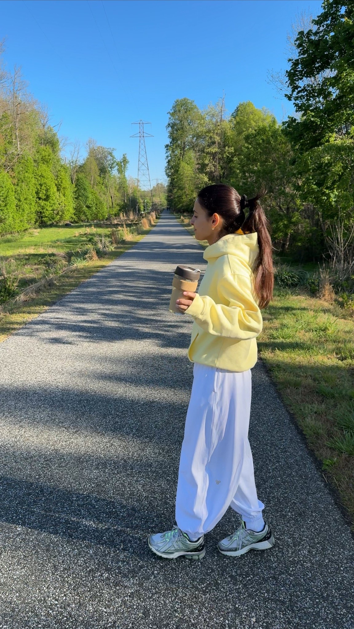 Walk outfit! Wearing XS in pants & small in sweatshirt!