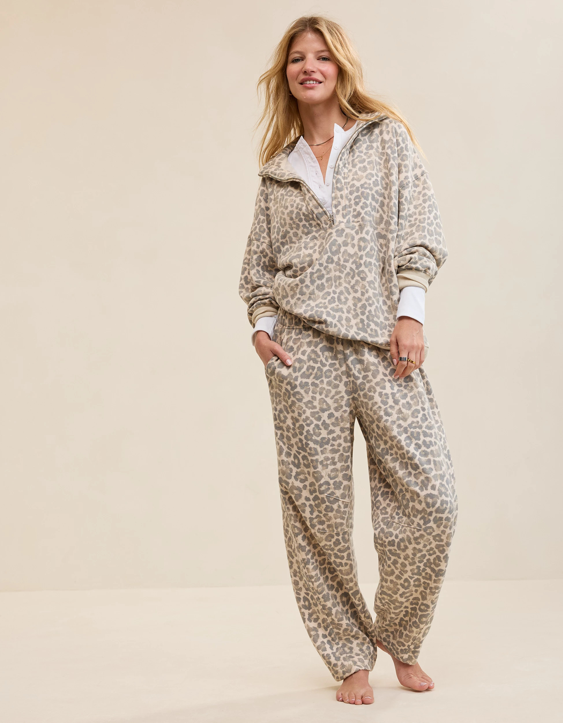 Aerie Oh Zip! Barrel Pant | Aerie