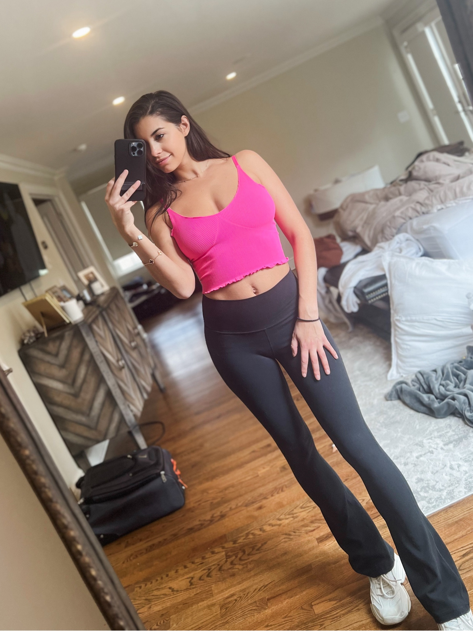 New spring cropped camis from Amazon 💗💜🖤🤎

#LTKfindsunder50 #LTKfitness #LTKSeasonal