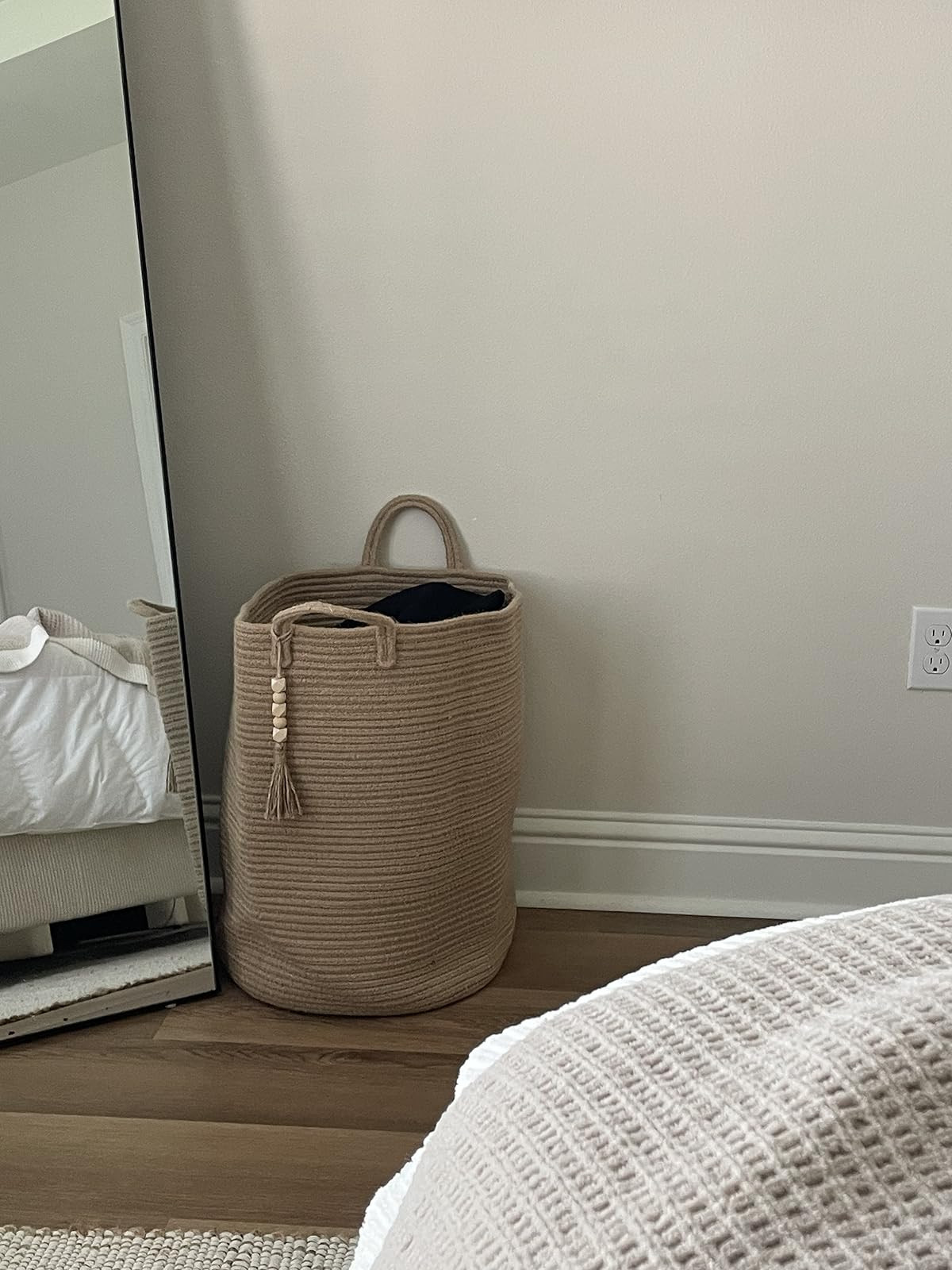 Cozy Room Hamper 🧸


// Amazon, Amazon Finds, Amazon Home, Laundry, Laundry Baskets, Laundry Hamper, Clothes Hamper 

 #LTKHome #LTKFindsUnder50 #LTKFamily