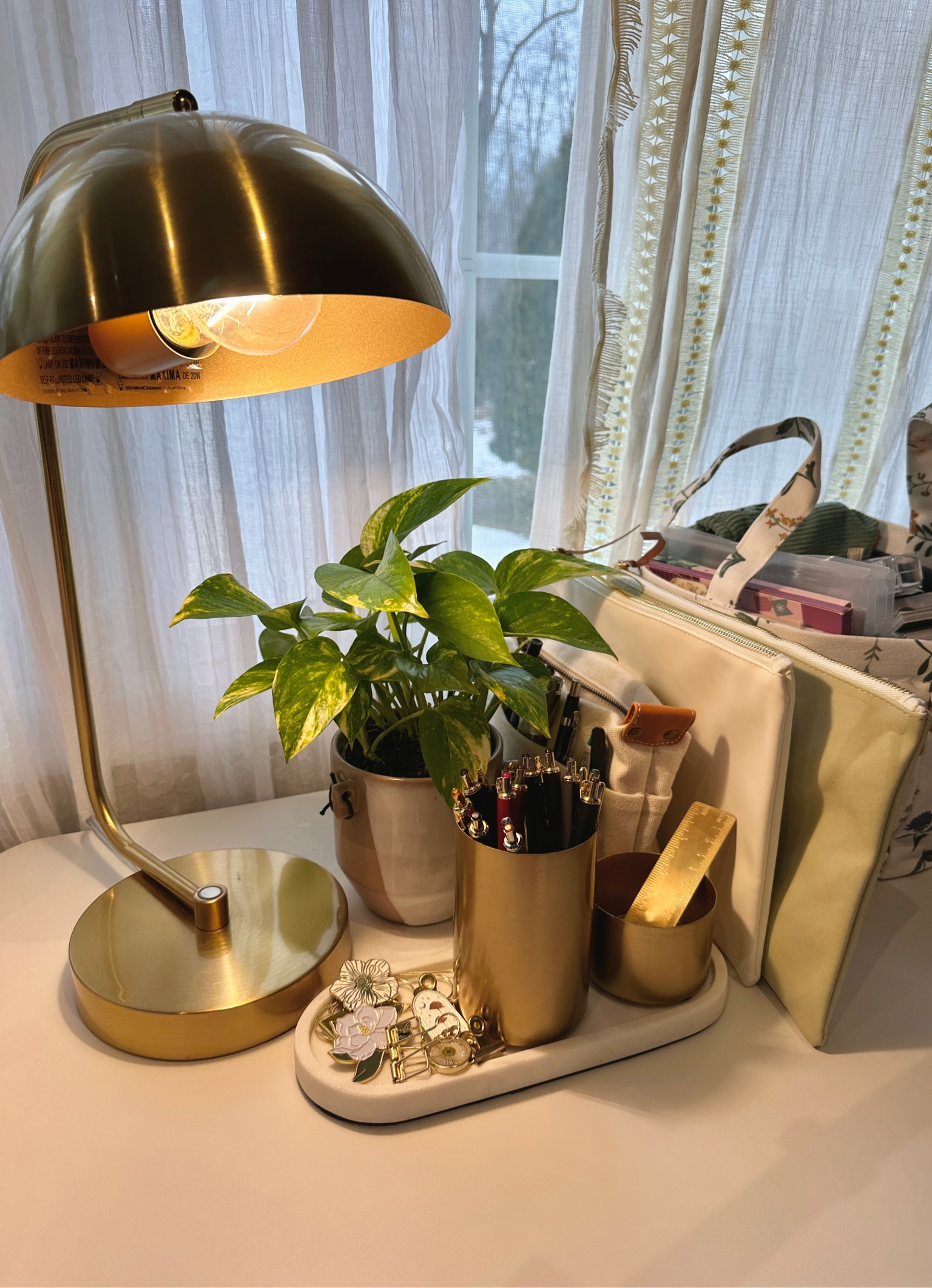 Cozy corner ! 

#LTKfindsunder50 #LTKhome