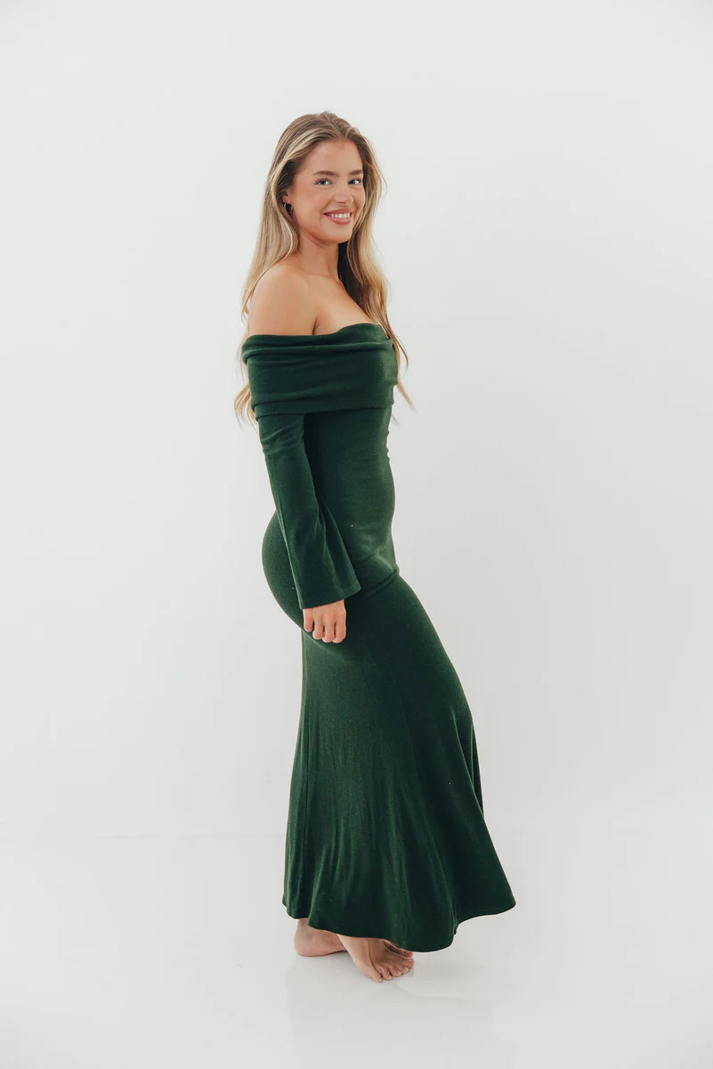 Monroe Maxi Dress with Long Sleeves in Hunter Green- Bump Friendly | Worth Collective