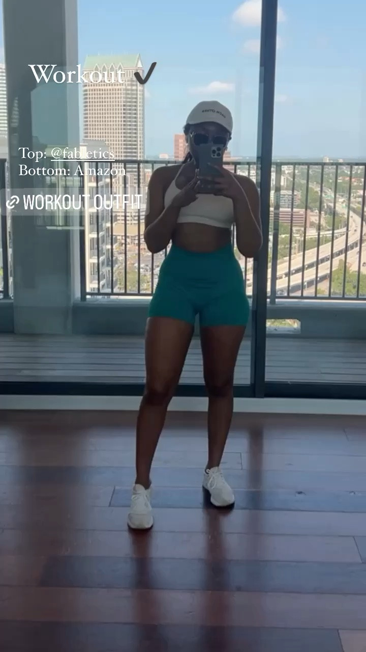 Workout fit! Top is Fabletics and bottoms are Amazon 

#LTKfit #LTKFind #LTKstyletip