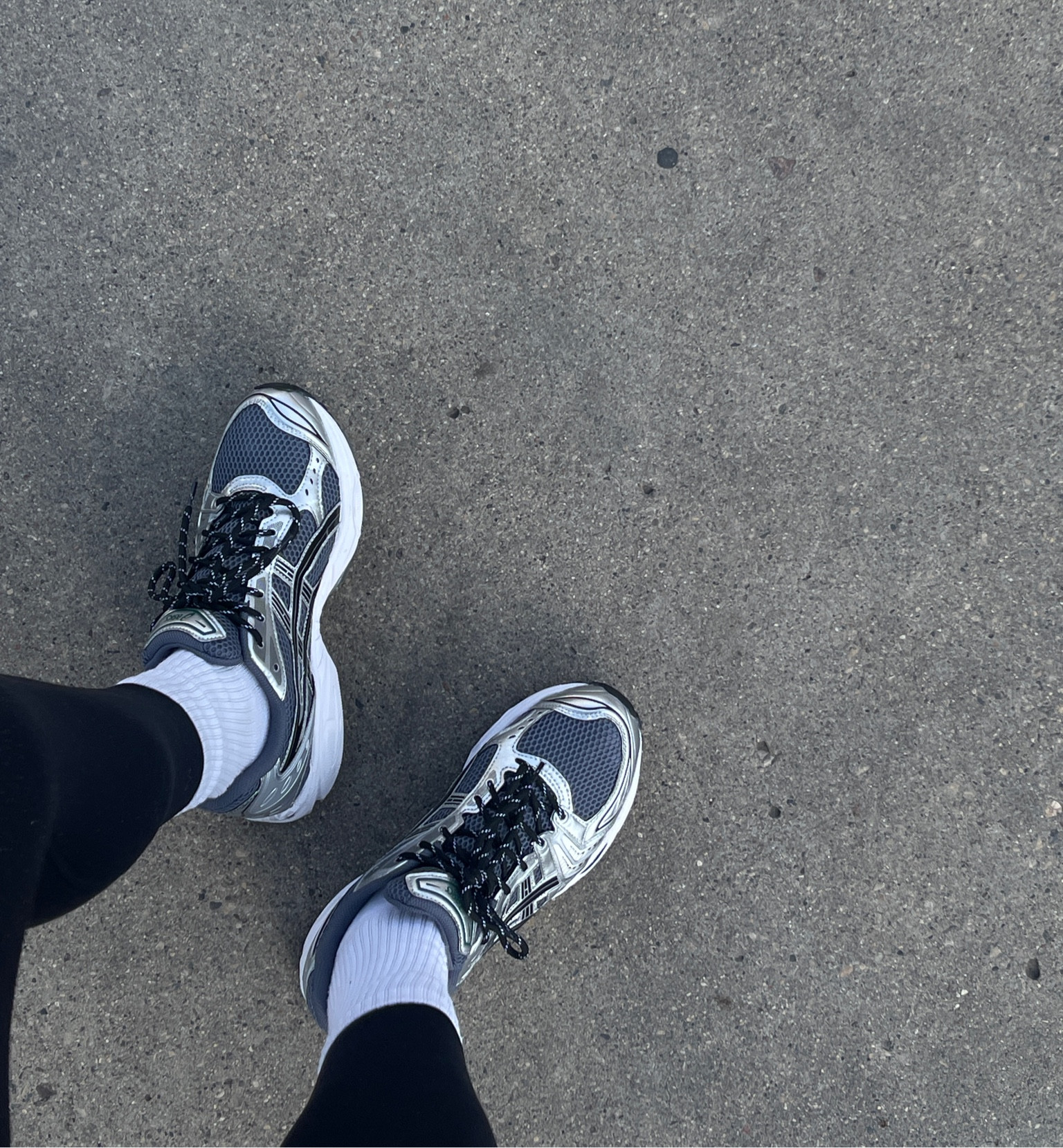 sneaker of the dayy

#LTKcanada #FashionMonth #LTKautumn