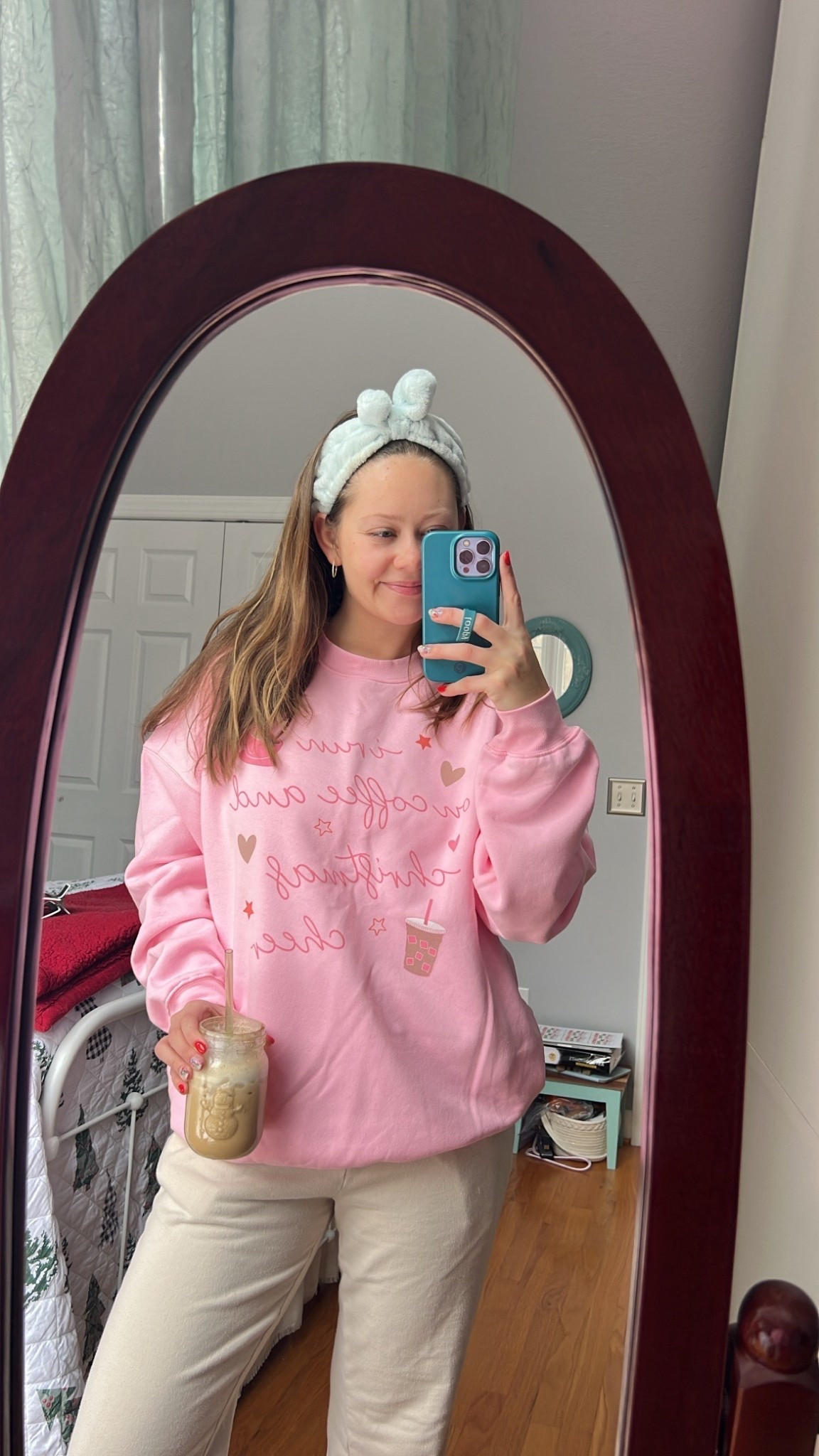 The cutest coffee + Christmas sweatshirt from Pink Lily! 💗☕️

#LTKHoliday #LTKSeasonal #LTKootd