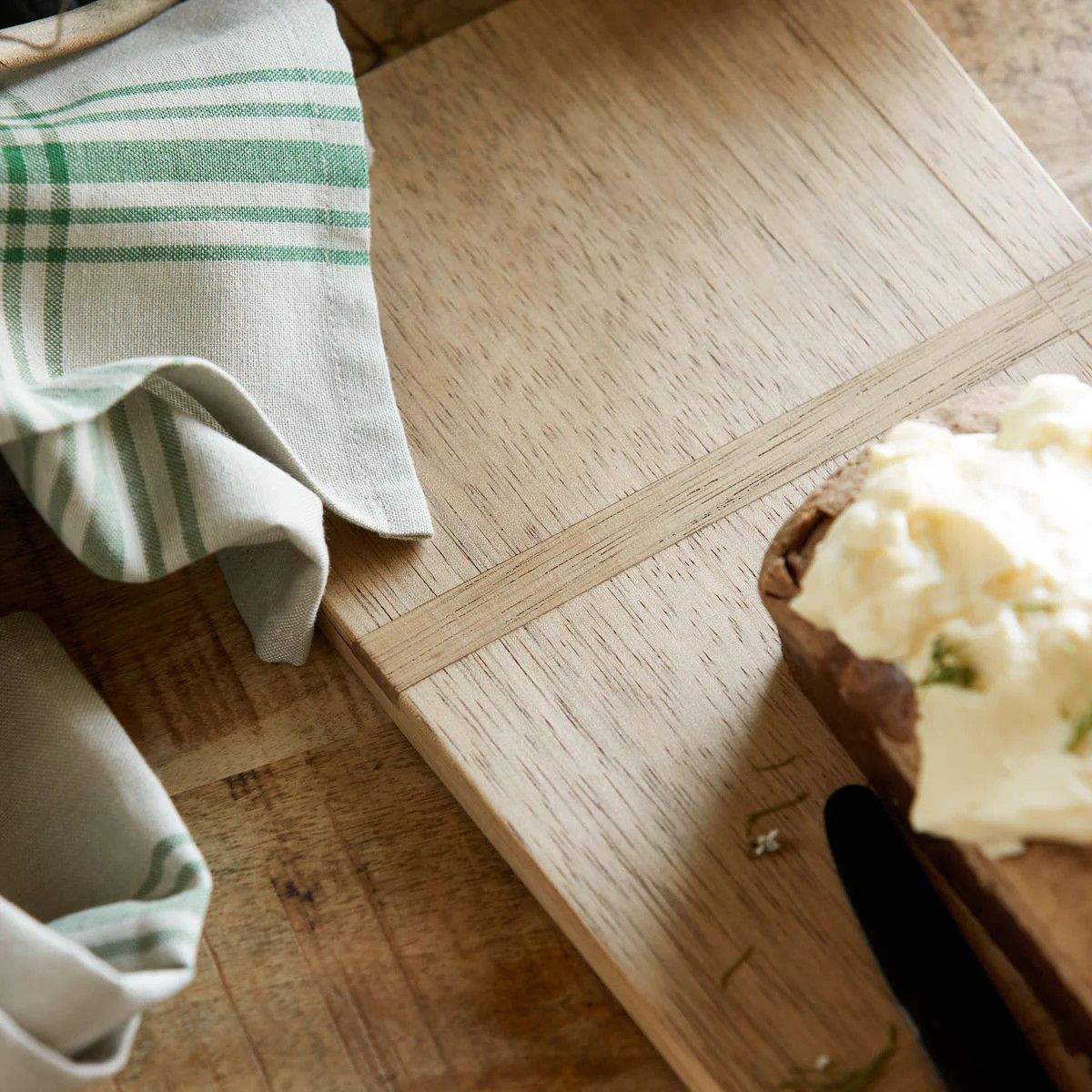 Walnut Carve Cutting Board No. 1 | Cottage and Key