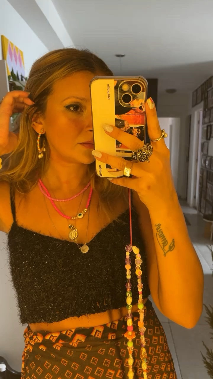 Eu amoooo um mix de colar de diferentes cores e materiais 

#LTKstyletip #LTKbrasil