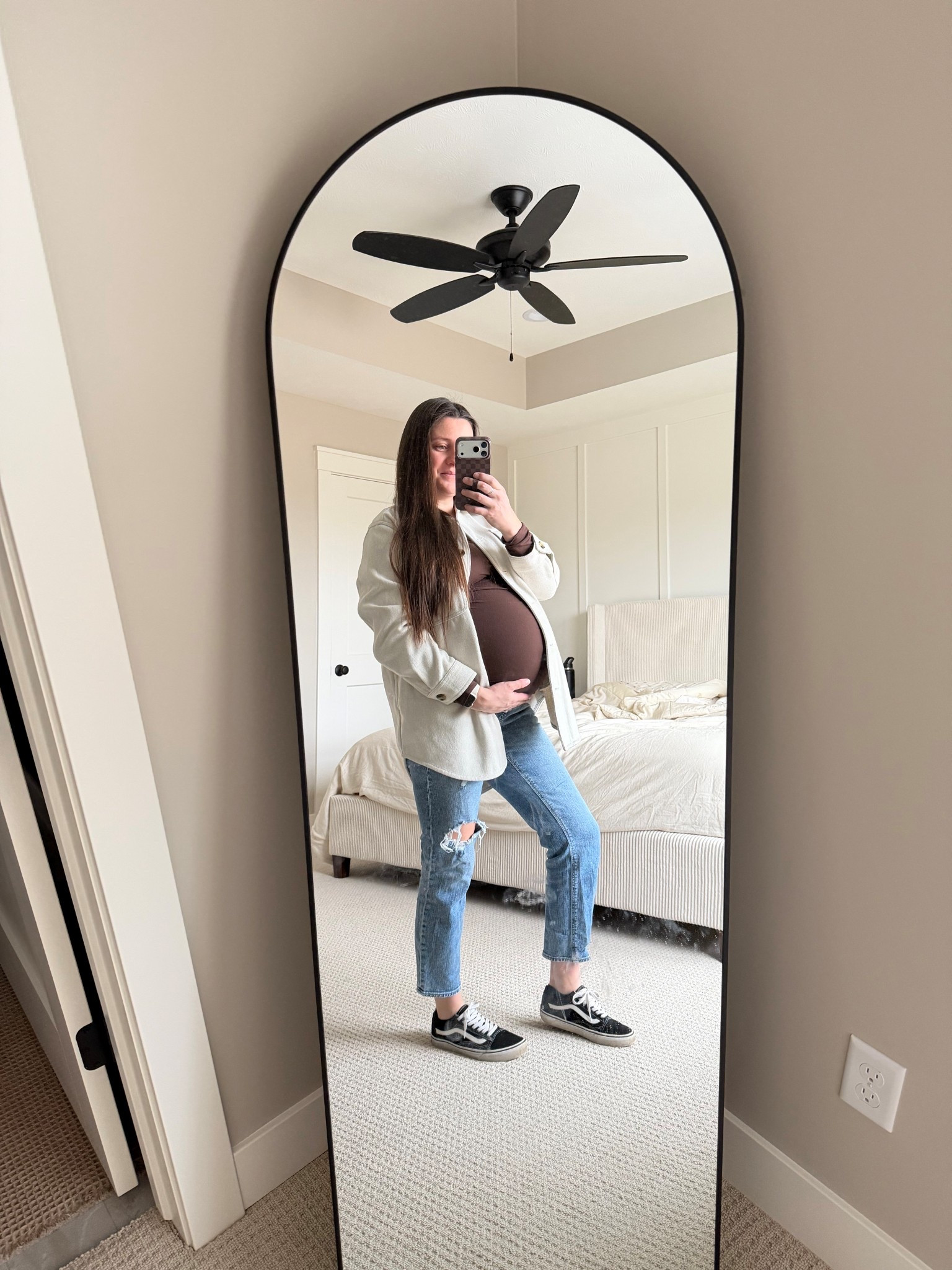 28 weeks with twins 

#LTKgrwm #LTKdayinmylife #LTKootd
