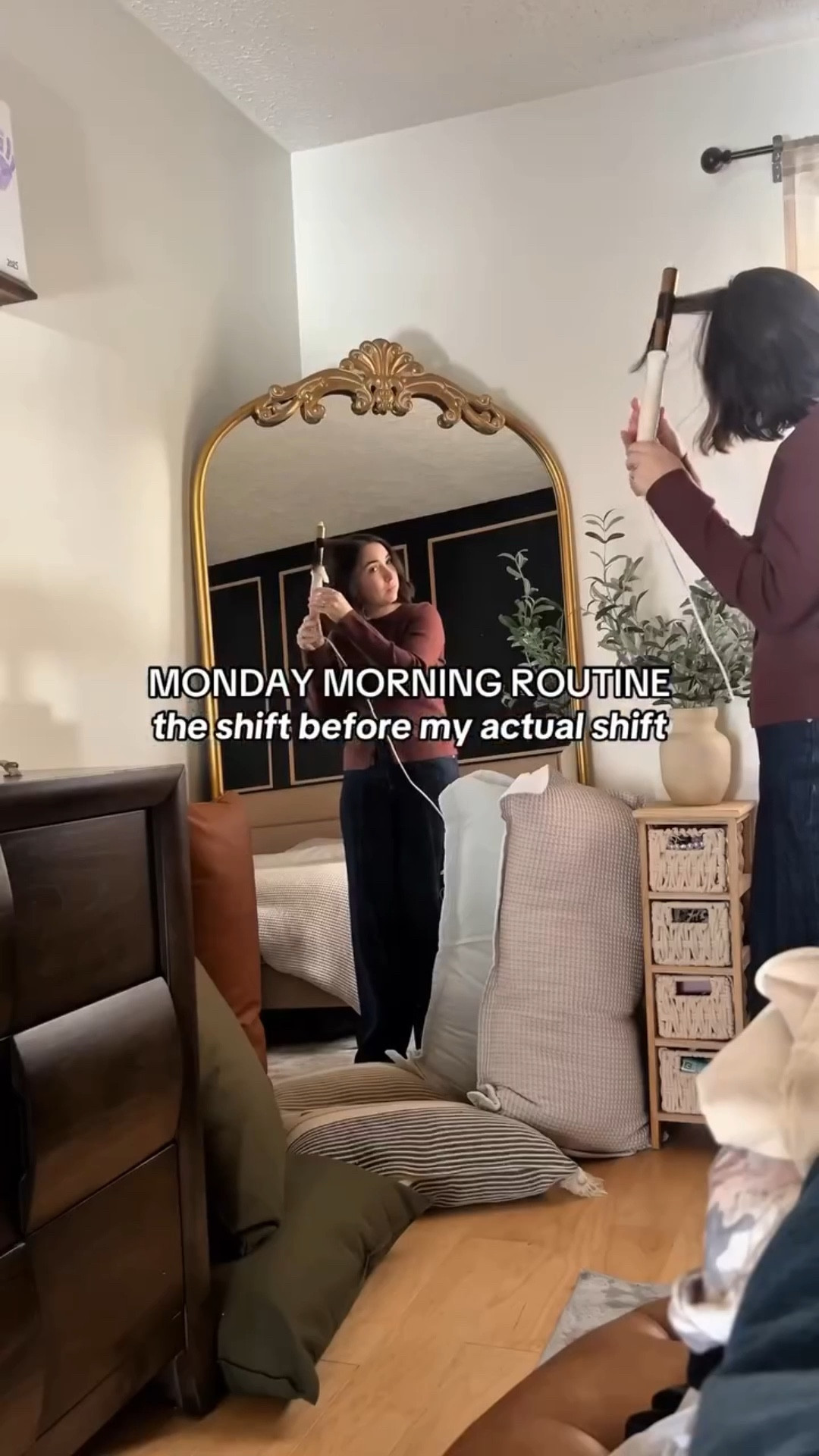 Let’s see if we can get a week’s worth of work done in two days 😅 (Take your daughter to work edition)

Putting away groceries first thing in the morning isn’t necessarily the norm, but maybe it should be! Lol. Felt so good to have it done 🙌🏻

#morningroutine #mondaymorning #momsoftiktok #momlife #workingmom

#LTKmorningroutine #LTKdayinmylife #LTKmomlife