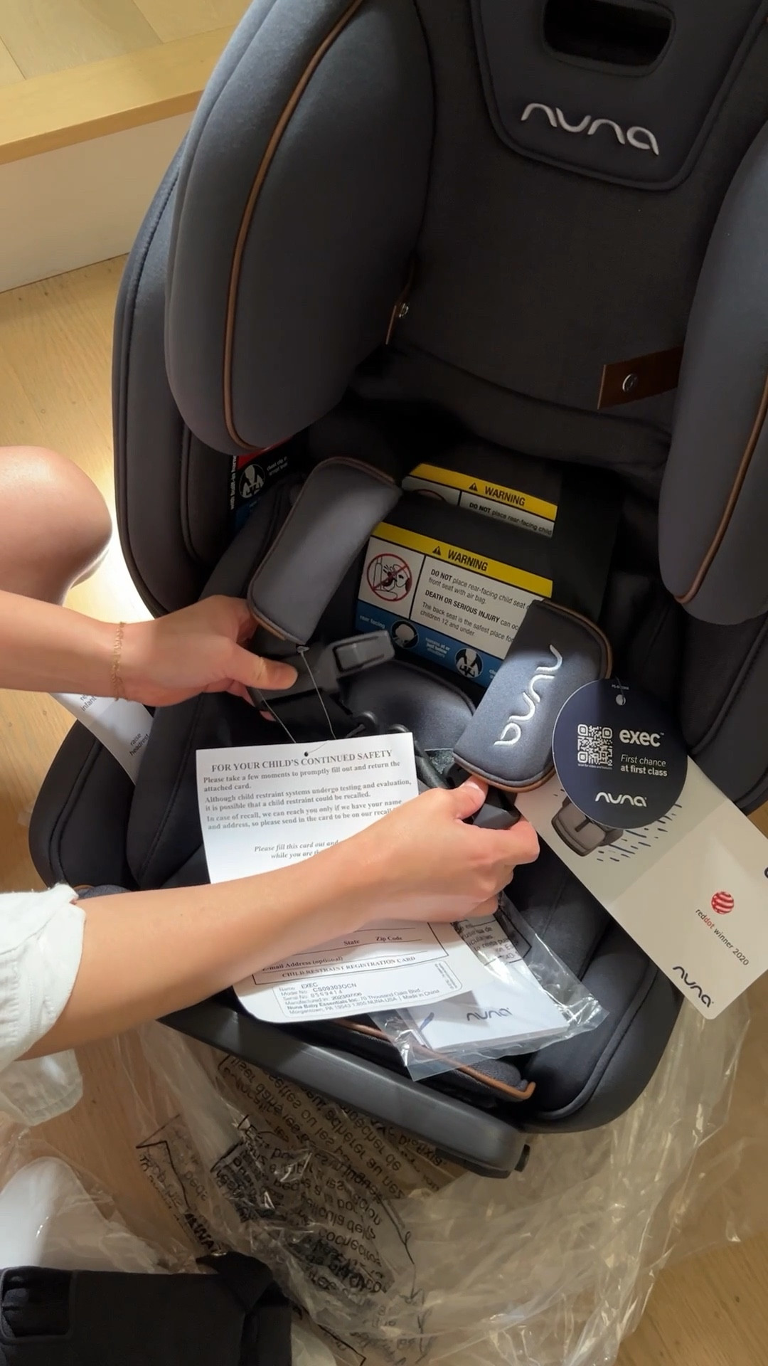 Our convertible car seat.

We went with the @nuna_usa exec since it has longevity (can be used as a booster seat), and lasts until your kid is 120lbs. It’s slimmer compared to other car seats, enabling more leg room for the driver and passenger seats. Plus, I love how sleek and high-quality it is. It even came with a merino wool insert. The con is that It does NOT rotate. 