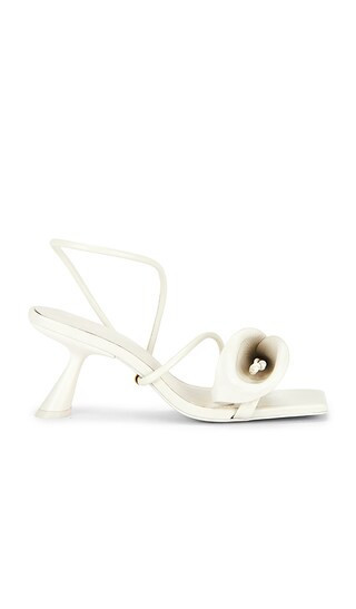 Cult Gaia Ria Sandal in White. - size 39.5 | Revolve Clothing (Global)