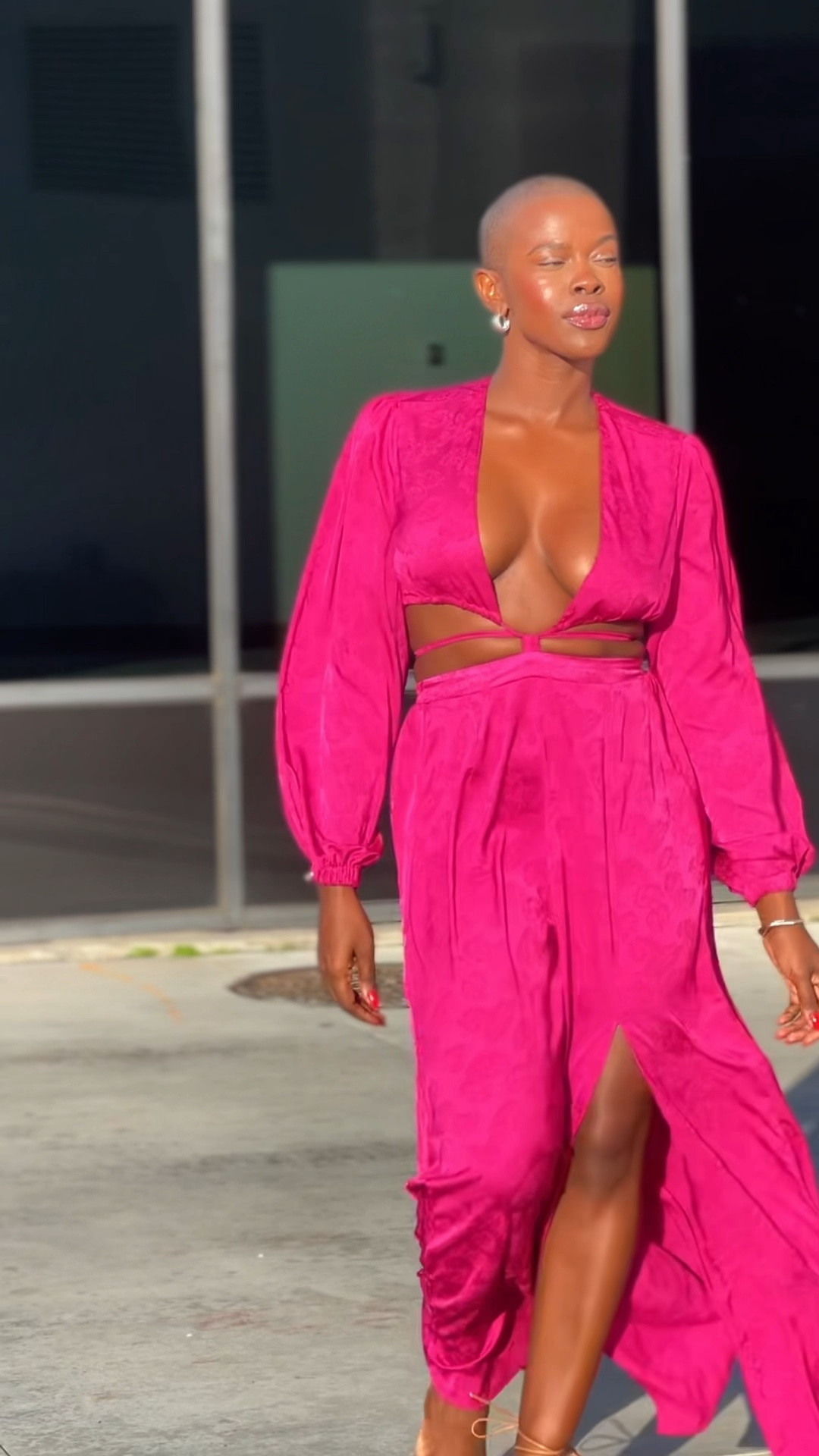 Get ahead of the summer trend and exude elegance with Diarra Blu's beautiful look. Embrace the warmth of the season with style and grace.💕🩷🌷

#LTKmidsize #LTKVideo #LTKGala