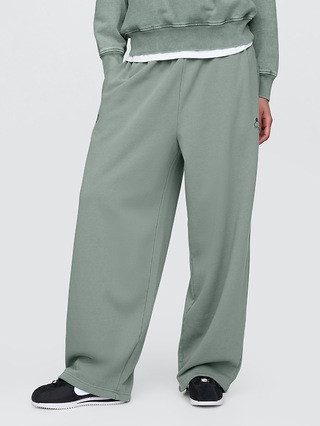 Gap × Disney Adult Extra Baggy Sweatpants | Gap (US)