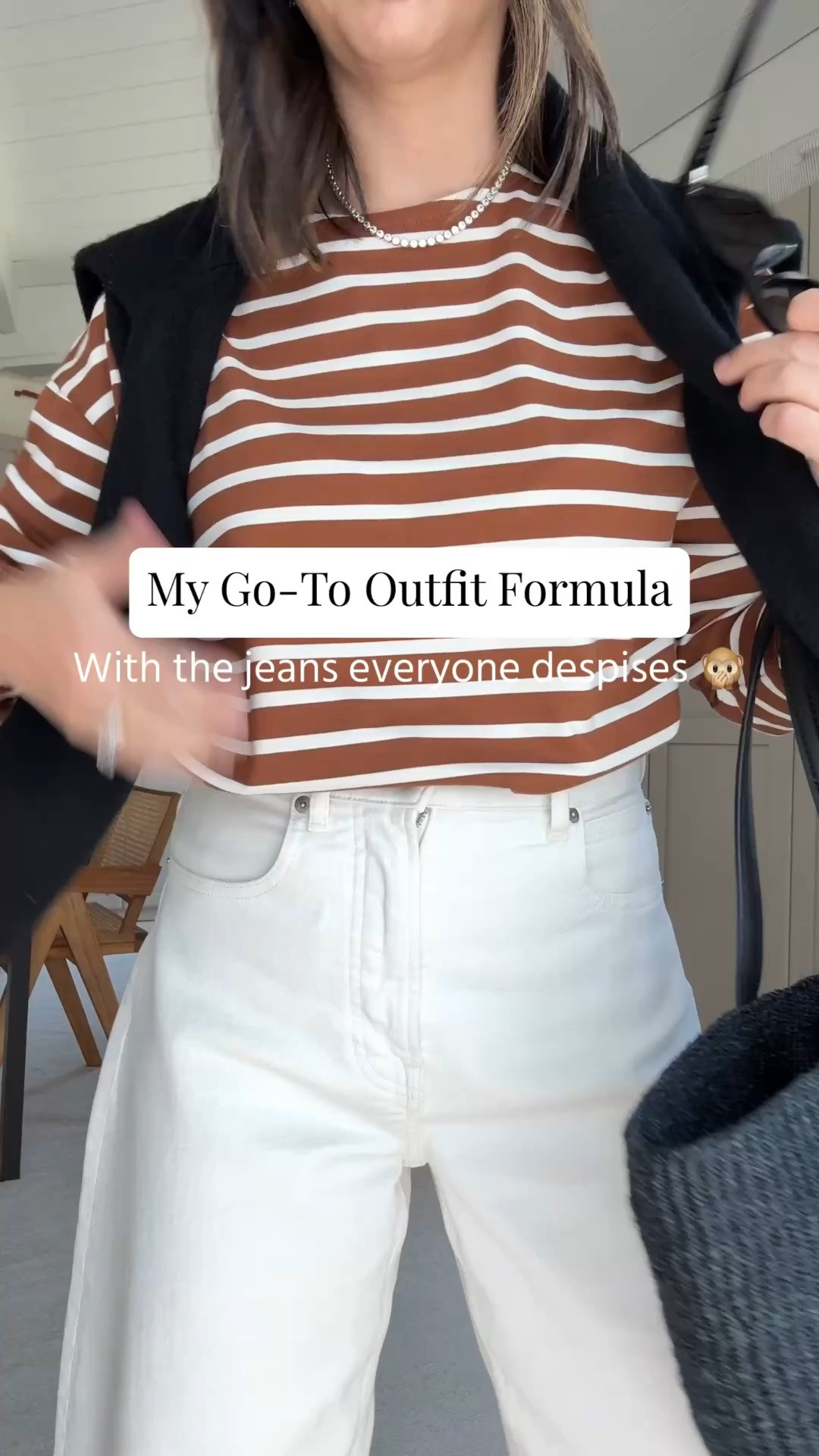 My go-to outfit formula - never fails. Tucker your top into barrels!

Tuckernuck tee xs
Everlane cashmere seater xs
Everlane curve jeans 26 - sized up and cut hems
Dolce vita flats 5
Liffner tote
Dorsey James necklace 15
Electric Picks earrings

#LTKgrwm #LTKmomlife #LTKPetite