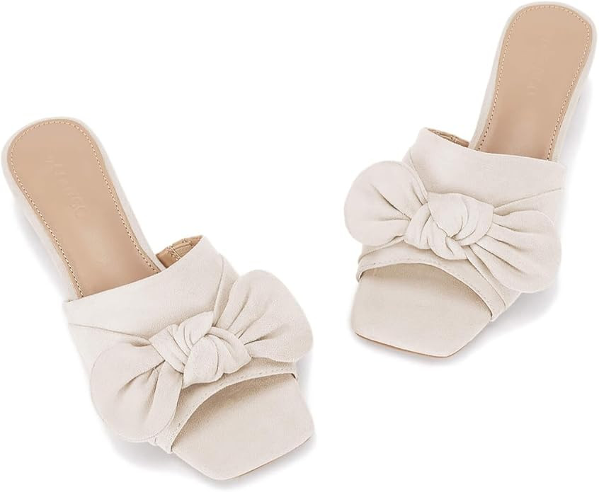 Amazon.com | Coutgo Womens Bow Slides Sandals Wide Width Slip On Chunky Low Heels Square Open Toe... | Amazon (US)