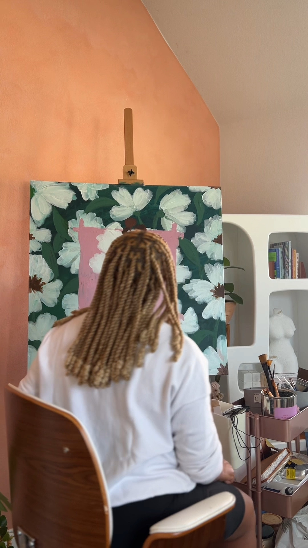 Studio favorites starting with the Isobel Bookshelf! 

#LTKfindsunder50 #LTKhome #LTKVideo