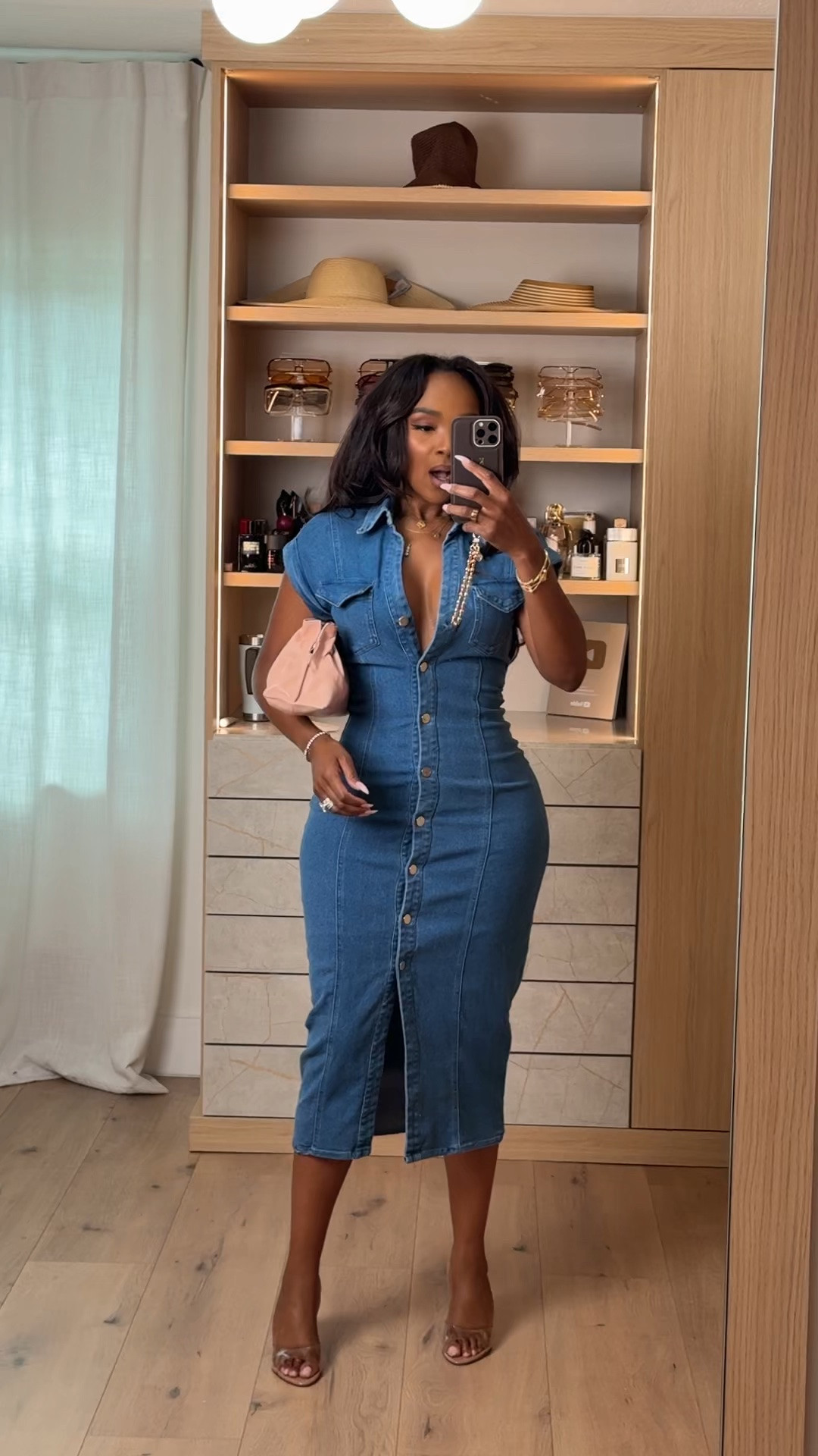 Hi babes! 💙

This denim midi dress is such a flattering staple for spring and summer. The structured fit hugs in all the right places while still feeling comfortable, and the button-front detail gives it that elevated effortless vibe.

I love pieces like this because they instantly make you look put together with almost no styling needed. Just add heels and a cute bag and you’re done.

Perfect for:
Brunch
Date nights
Vacation dinners
Summer events
Girls night

📏 Measurements:
5’4” | 140 lbs | 36D | 27 | 40
Wearing size Small

Everything is linked below ✨

xx Kira | IG: KirasFashionFinds

#LTKDressStyle #LTKStyleTip #LTKootd