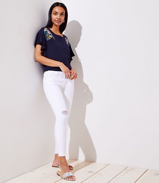 LOFT Petite Curvy Skinny Crop Jeans in White | LOFT