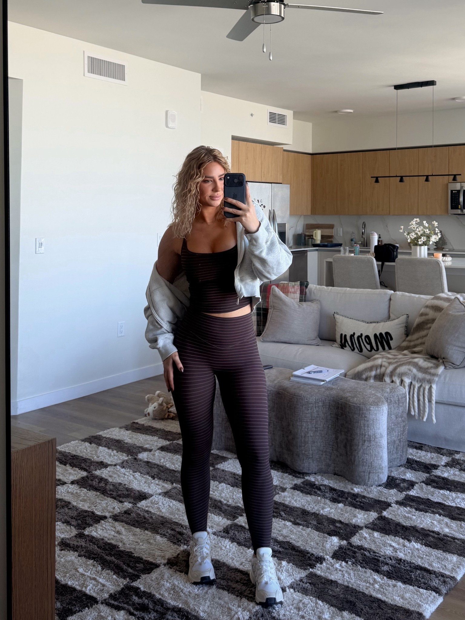 Gym outfit for today! 
I get an XS in the leggings and a small in the tank 

#LTKfitnessgoals #LTKActive #LTKootd