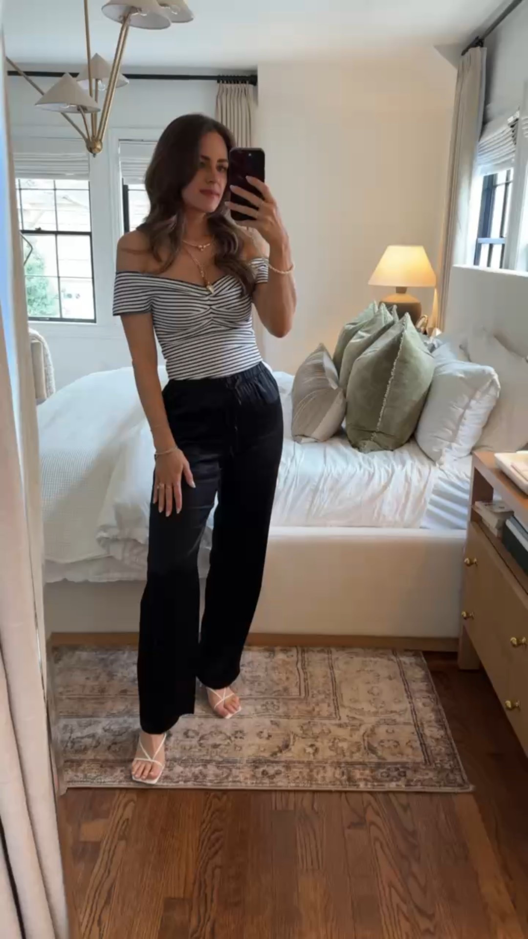 ANTHRO SPRING HAUL🤩
Use code: LAURENR20 for 20% off $100+ on fashion & home 
(Only active 3/7-3/10)

Heels, TTS 
Silk Pants, XS (going to order a size S for looser fit)
Striped Top, XS
