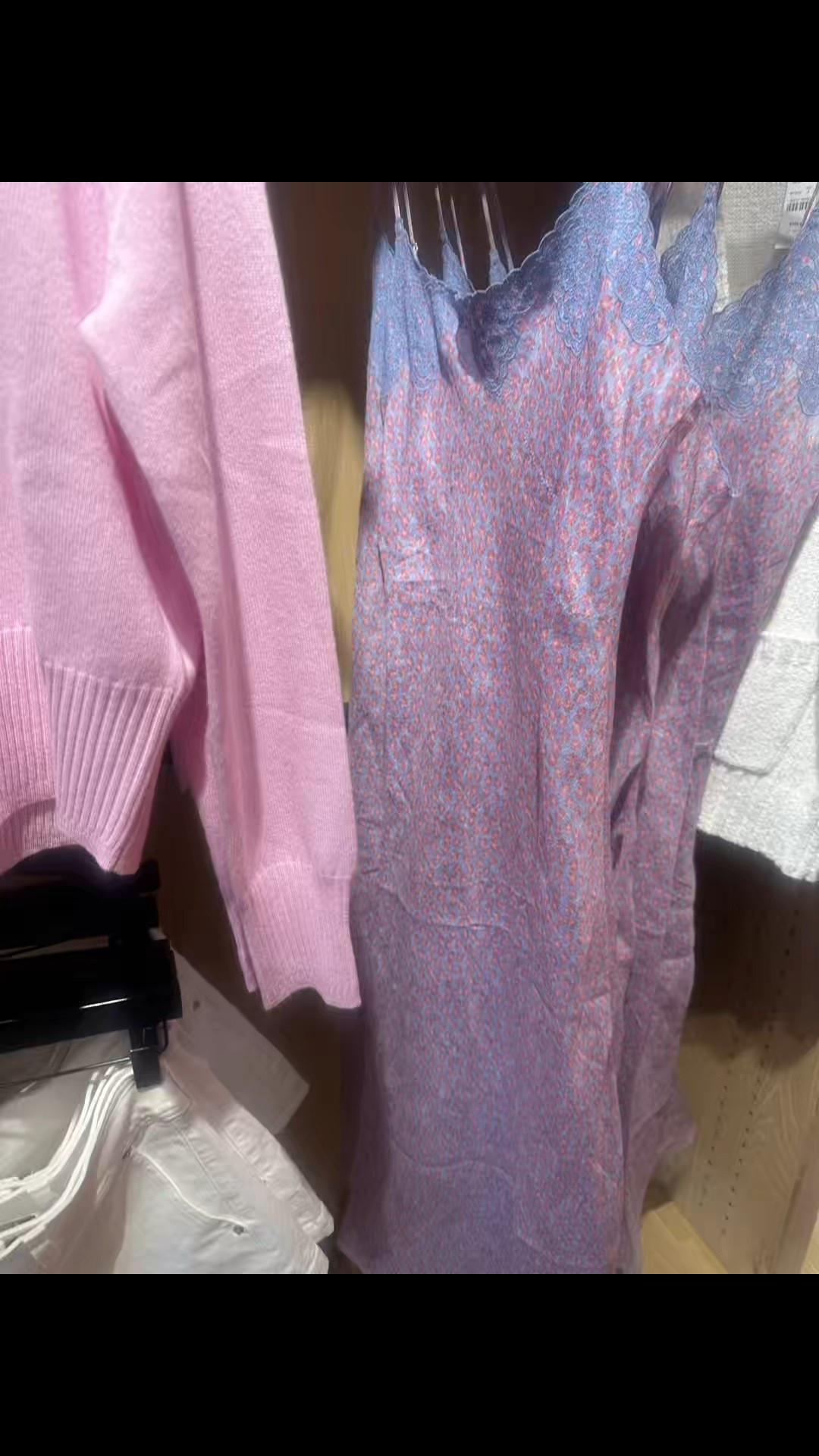 J. Crew window shopping. 

#LTKParties