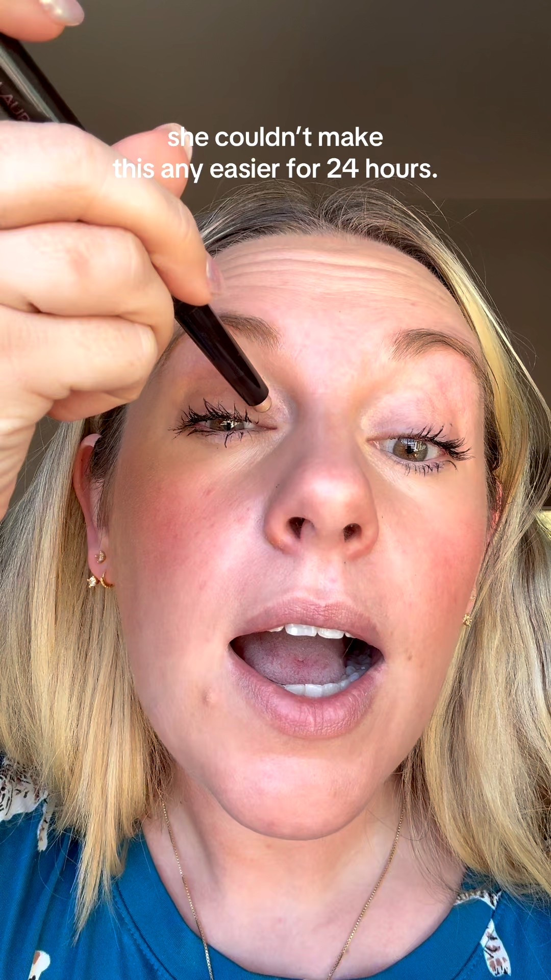 Swipe, blend, and go—this caviar stick makes eye looks effortless and crease-free. Perfect for busy mornings or last-minute glam that actually lasts.

#lauramercier #eyeshadowstick #makeupmadeeasy #tiktokshopfinds #beautyroutine

#LTKValentine #LTKNYFW #LTKdayinmylife