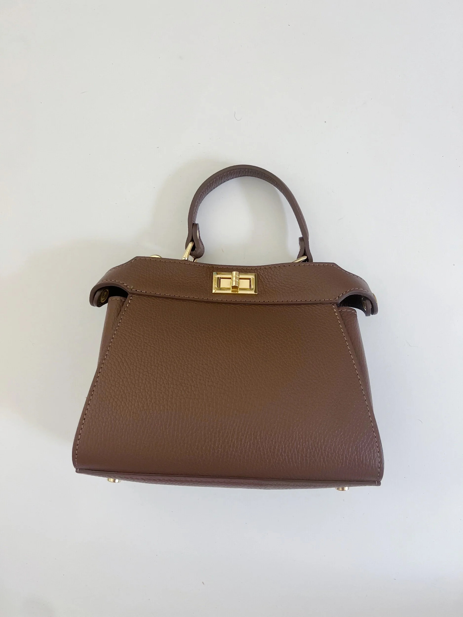 MINI TWIST LOCK LEATHER BAG | Colores Collective