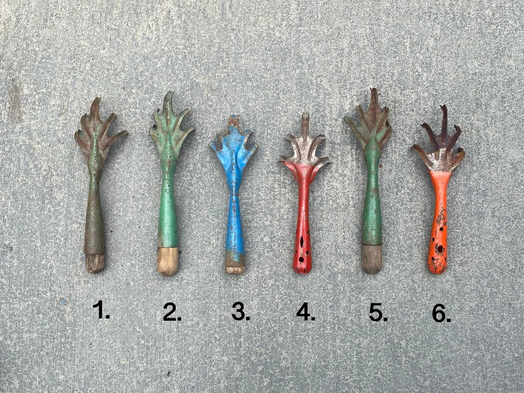 Choice Vintage Hand Held Metal Garden Cultivator Tool Garden Cultivator Rake Garden Cultivator Cl... | Etsy (US)