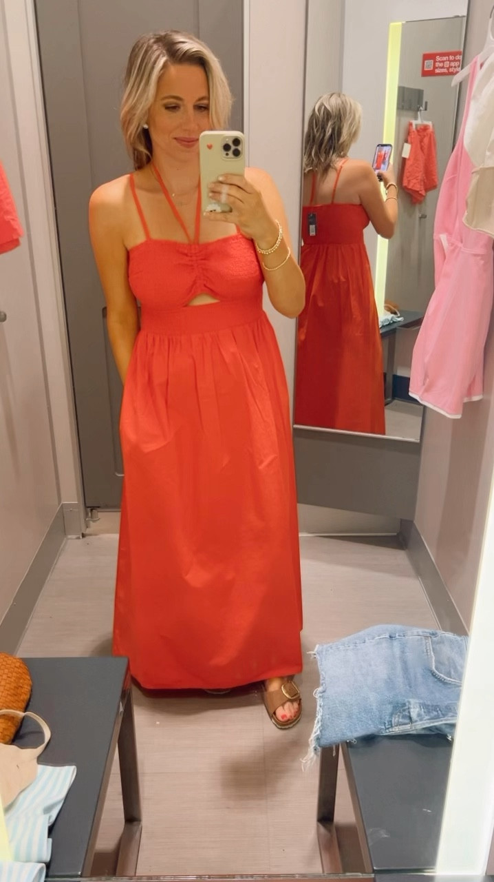 This dress!!! So so beautiful and comfortable. Wearing a medium but probably could do a small. Didn’t need to wear a bra, the top was supportive enough.❤️

Target dresses, maxi dress, summer maxi dress, comfortable dresses

#LTKSummerSales