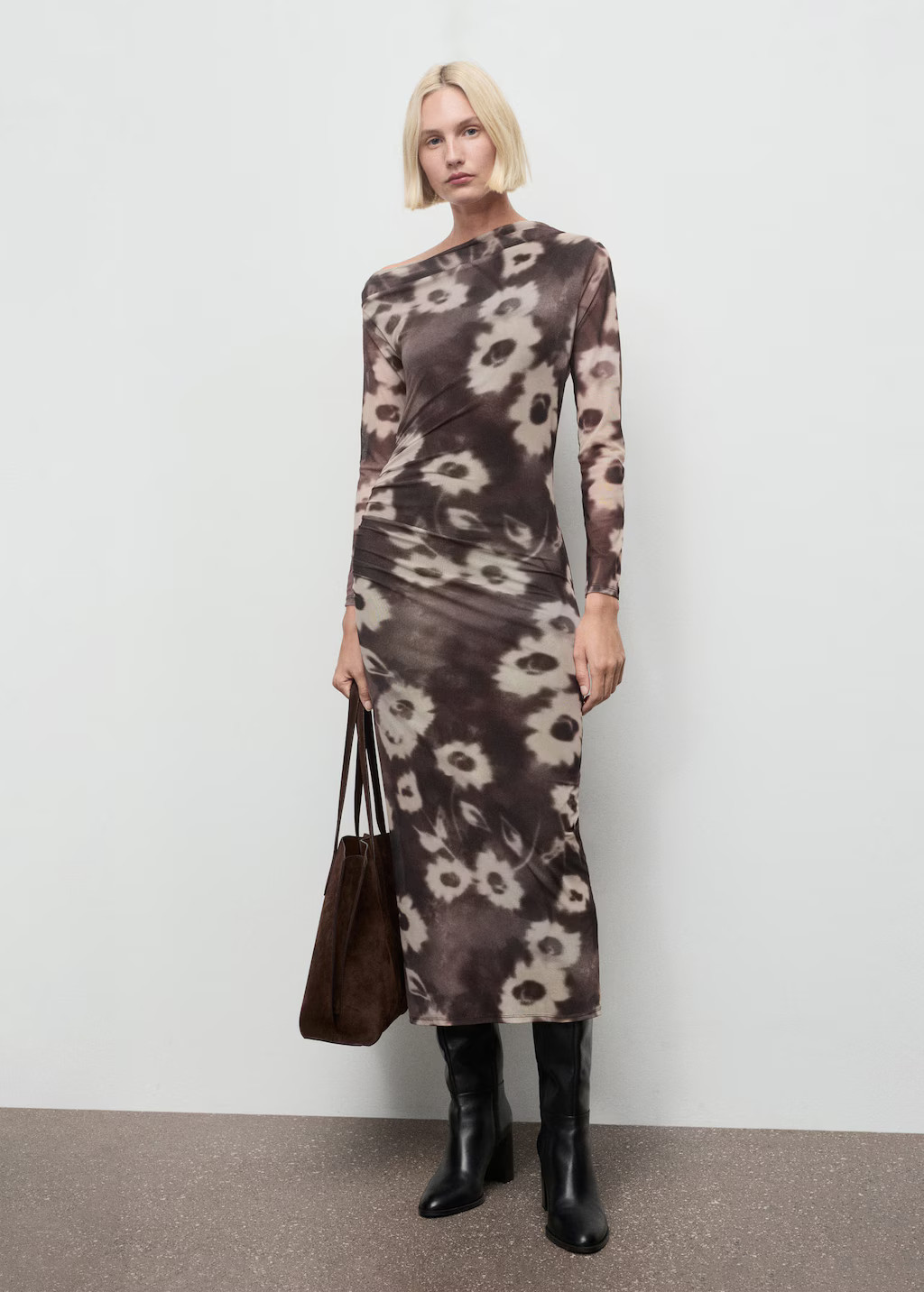 Asymmetrical floral-print dress brown - Woman - 4 - MANGO | Mango (US/MX/AU)