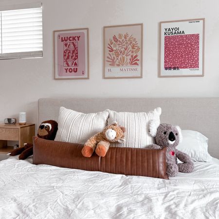 Teen | Bedroom | Girl | Aesthetic | Pink | Neutral | Bedding | Art | Frame | Poster 


#LTKhome #LTKfindsunder100