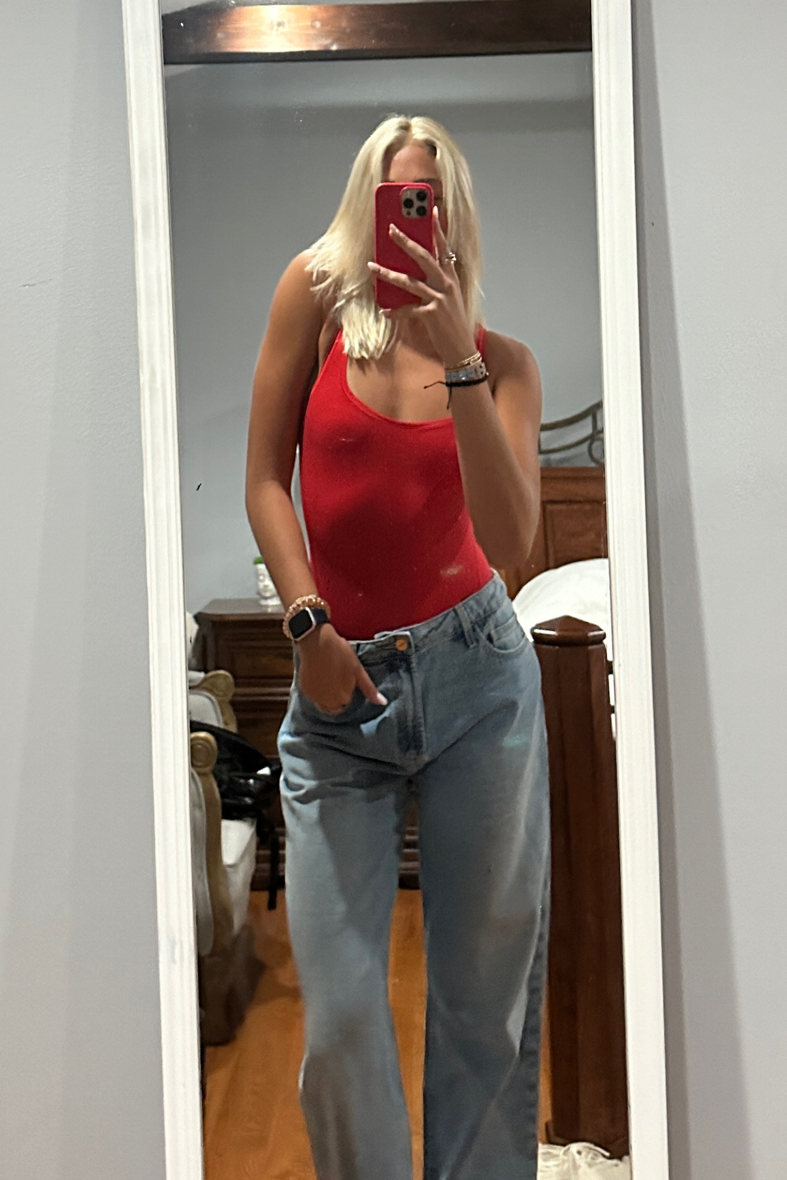 Summer reddddd 🥵 