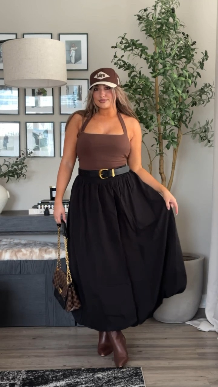 The cutest fall outfits with the best basics! Wearing a large in the skirt and medium in top and sweater.



#LTKSeasonal #LTKFallSale #LTKStyleTip