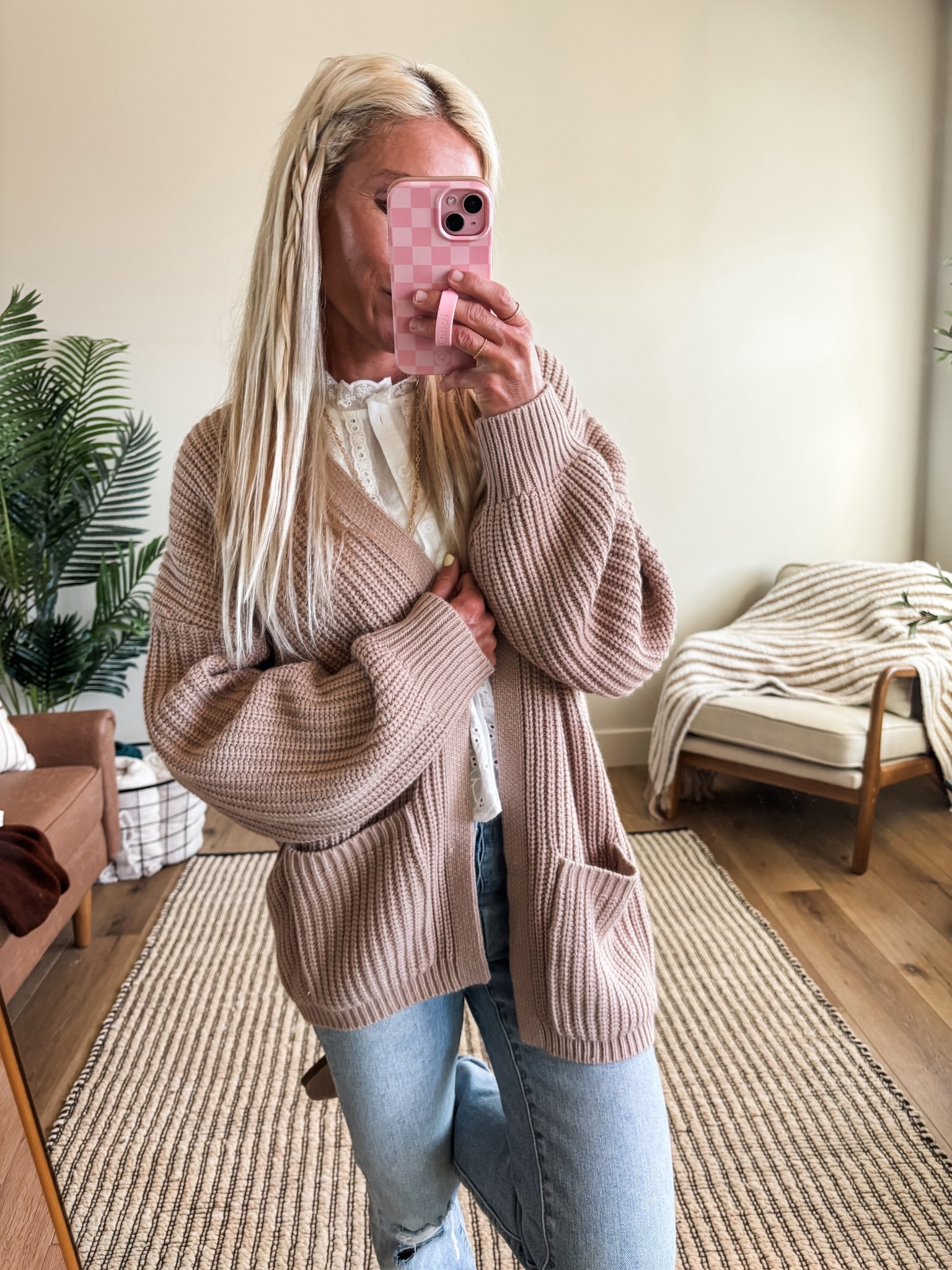 Cutest cardi to throw on over everything 🫶🏼 white top and denim from Amazon as well🙌

#LTKSeasonal #LTKStyleTip #LTKFindsUnder50