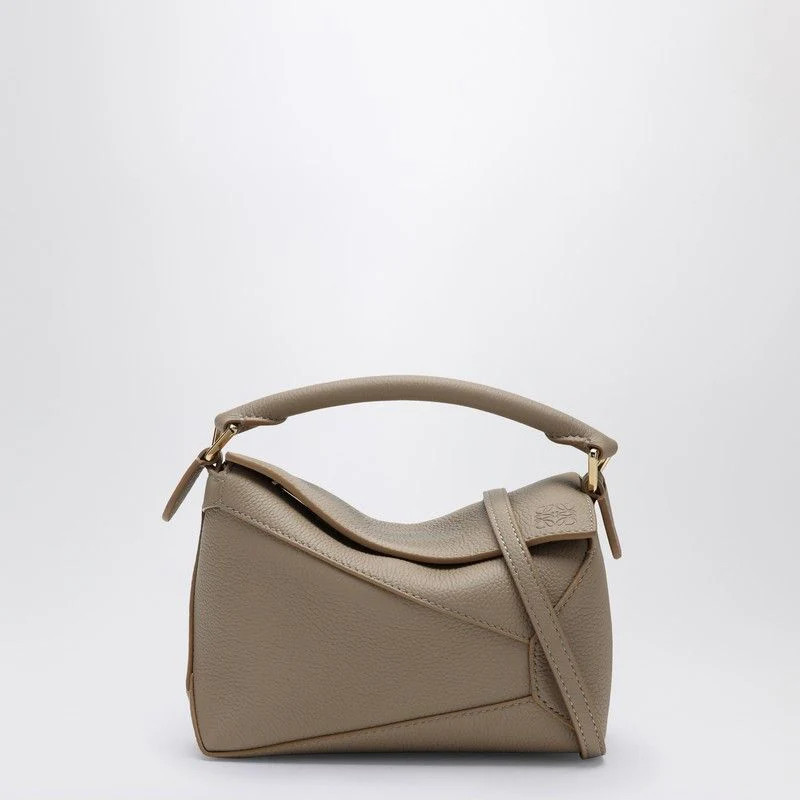 Loewe Women's Puzzle Bag Beige | A510P88X16LE | LOZURI