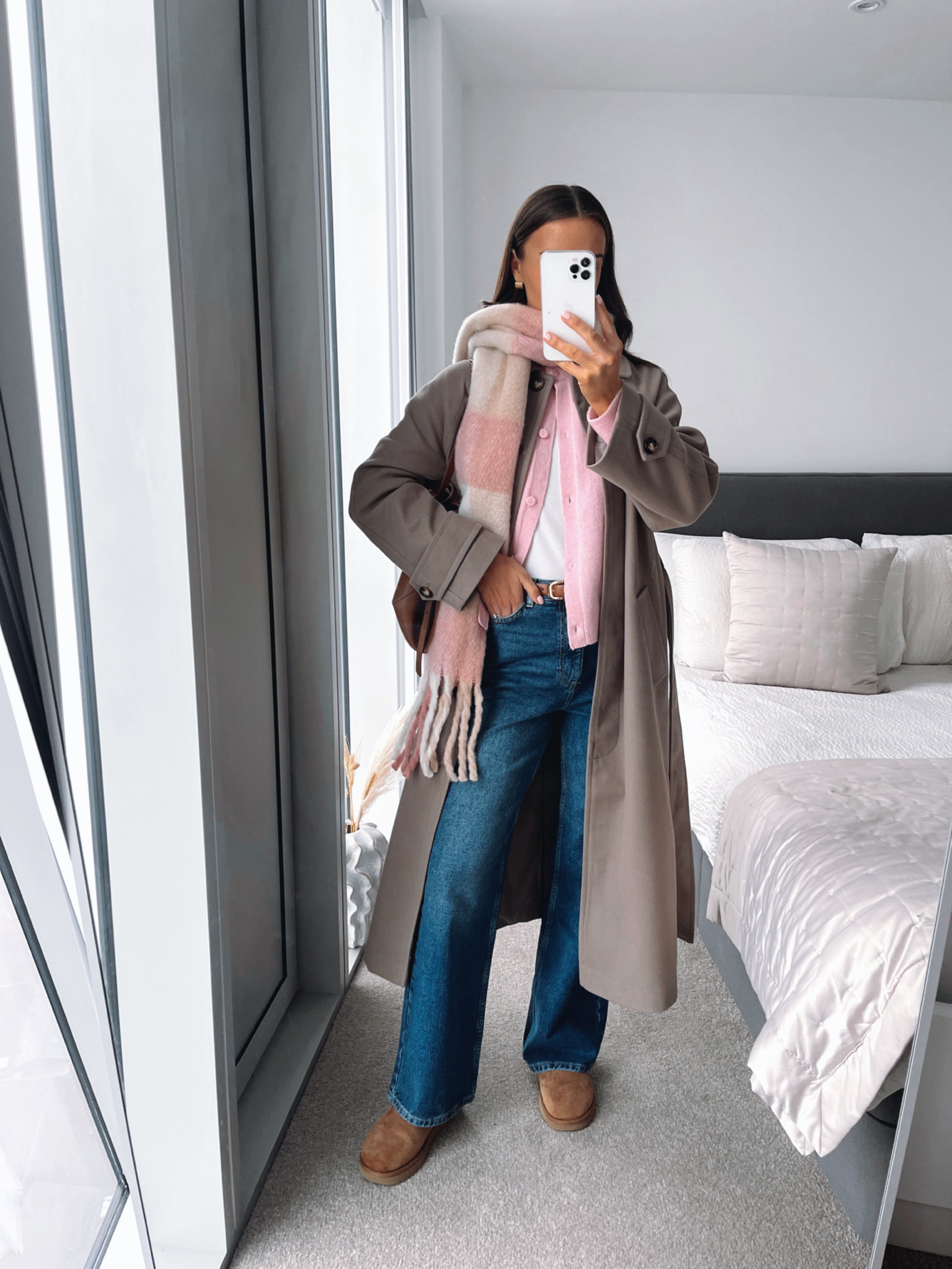 Winter to Spring Styling! 

New Look, Outfit Inspiration, Transitional Style, Spring Style, Outfit Inspiration, Wardrobe Staples, LTK2025, Trench Coat, Straight Leg Trousers, Ugg Boots, Pink Cardigan 

#LTKstyletip #LTKuk #LTKeurope