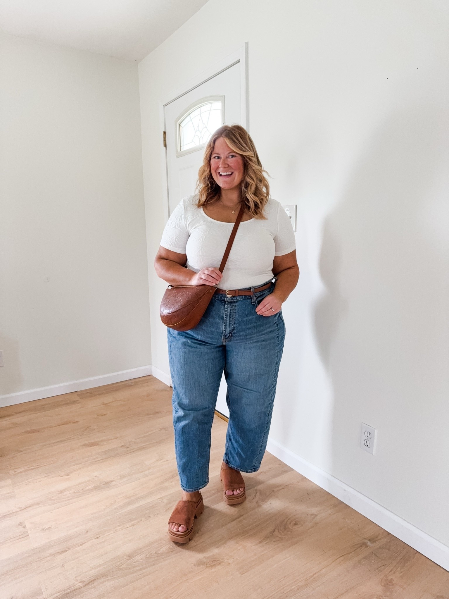 Wearing an 18 petite in my barrel jeans. My top is older so linked similar.

#LTKootd #LTKSeasonal #LTKMidsize