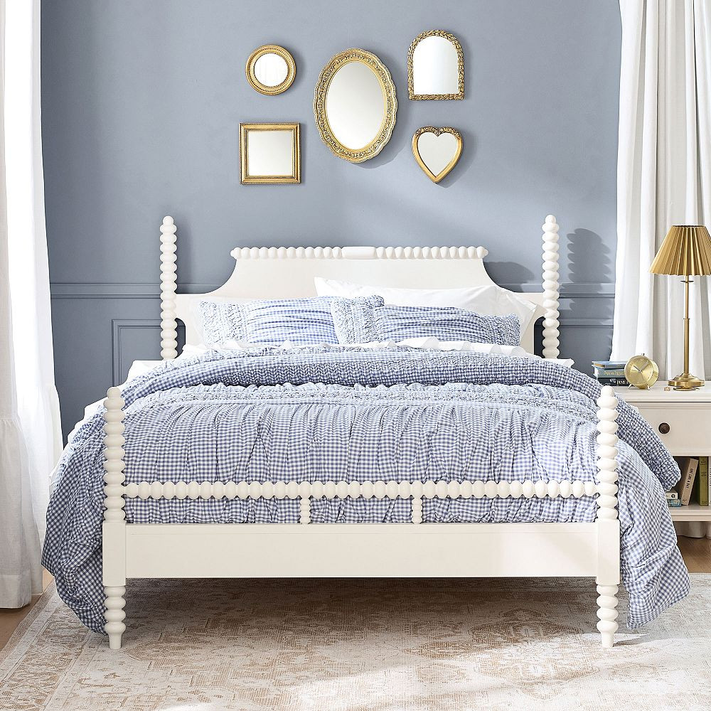 Chris Loves Julia Heritage White Turned Wood Bed | Pottery Barn Teen