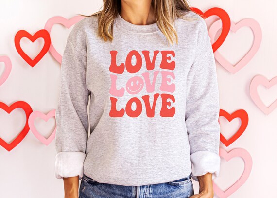 Valentine Sweatshirt, Oversized Sweater, Retro Groovy, Happy Valentines Day, Vintage Heart Shirt,... | Etsy (US)