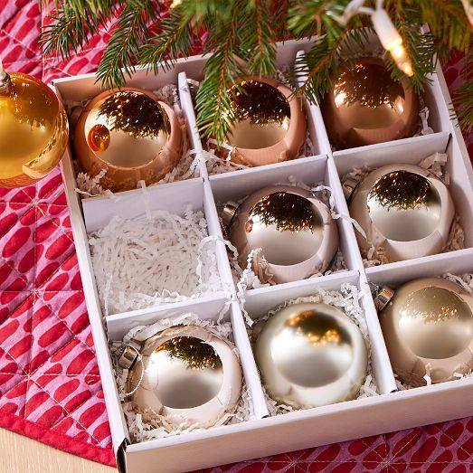 Medium Gold Ornaments (Set of 9) | West Elm (US)