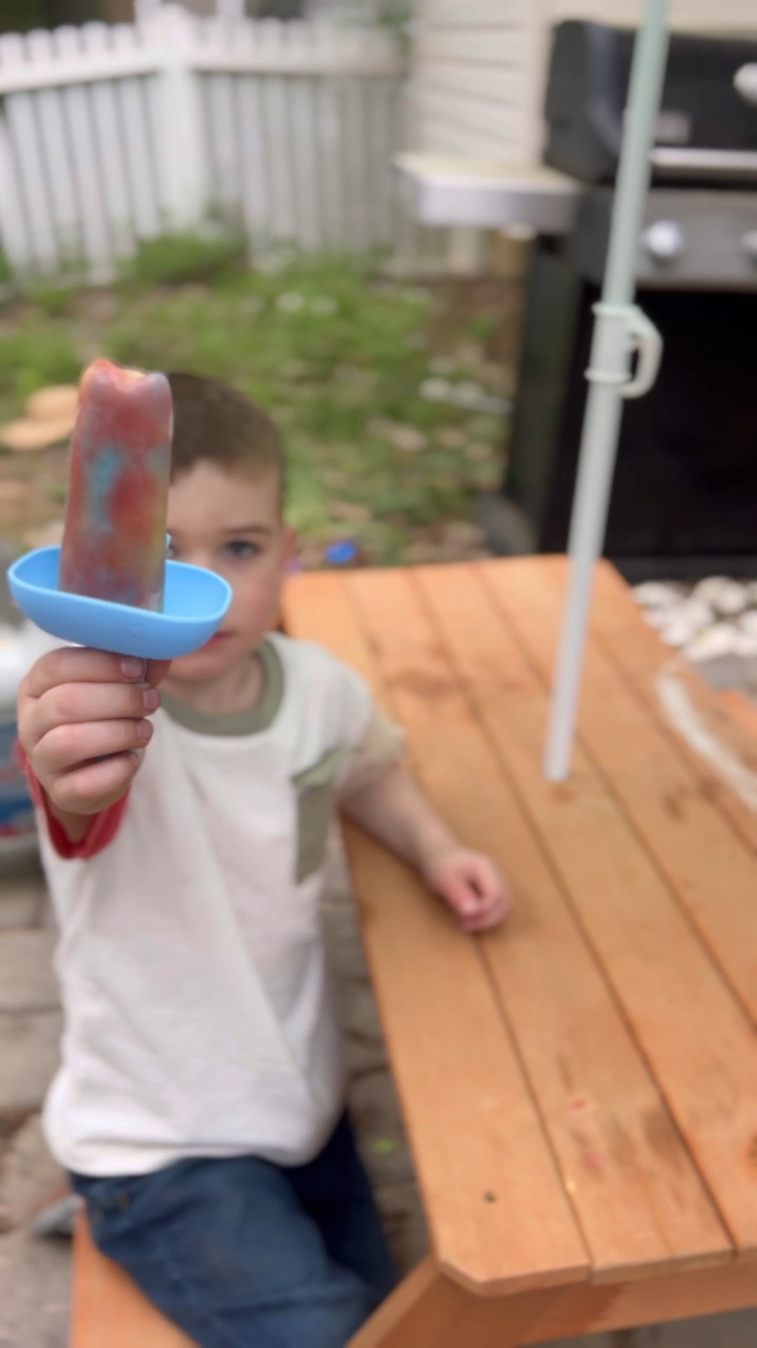 The MUST HAVE summer popsicle hack! No more messy hands or melty popsicles. :) 

#LTKfindsunder50 #LTKfamily #LTKkids