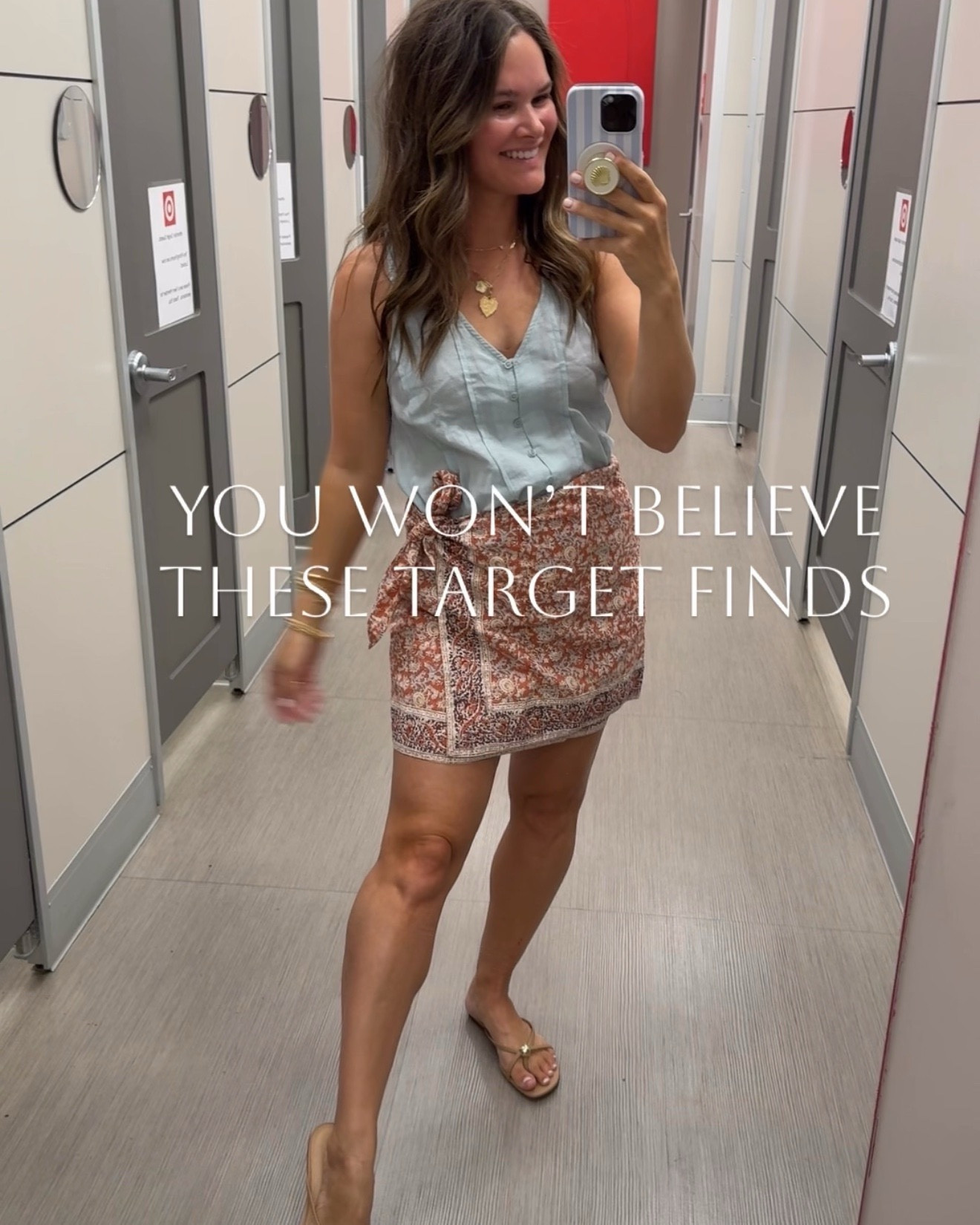 Y’all love these target finds- skort is giving Anthro, top FP and bag Madewell. Cute right now but easy to transition into fall with boots and sweater 🤩🤩
.
#target #targetfinds #targetfashion #sharemytargetstyle #momstyle #momoutfit #affordablestyle #affordablefashion 

#LTKFindsUnder50 #LTKSaleAlert #LTKStyleTip