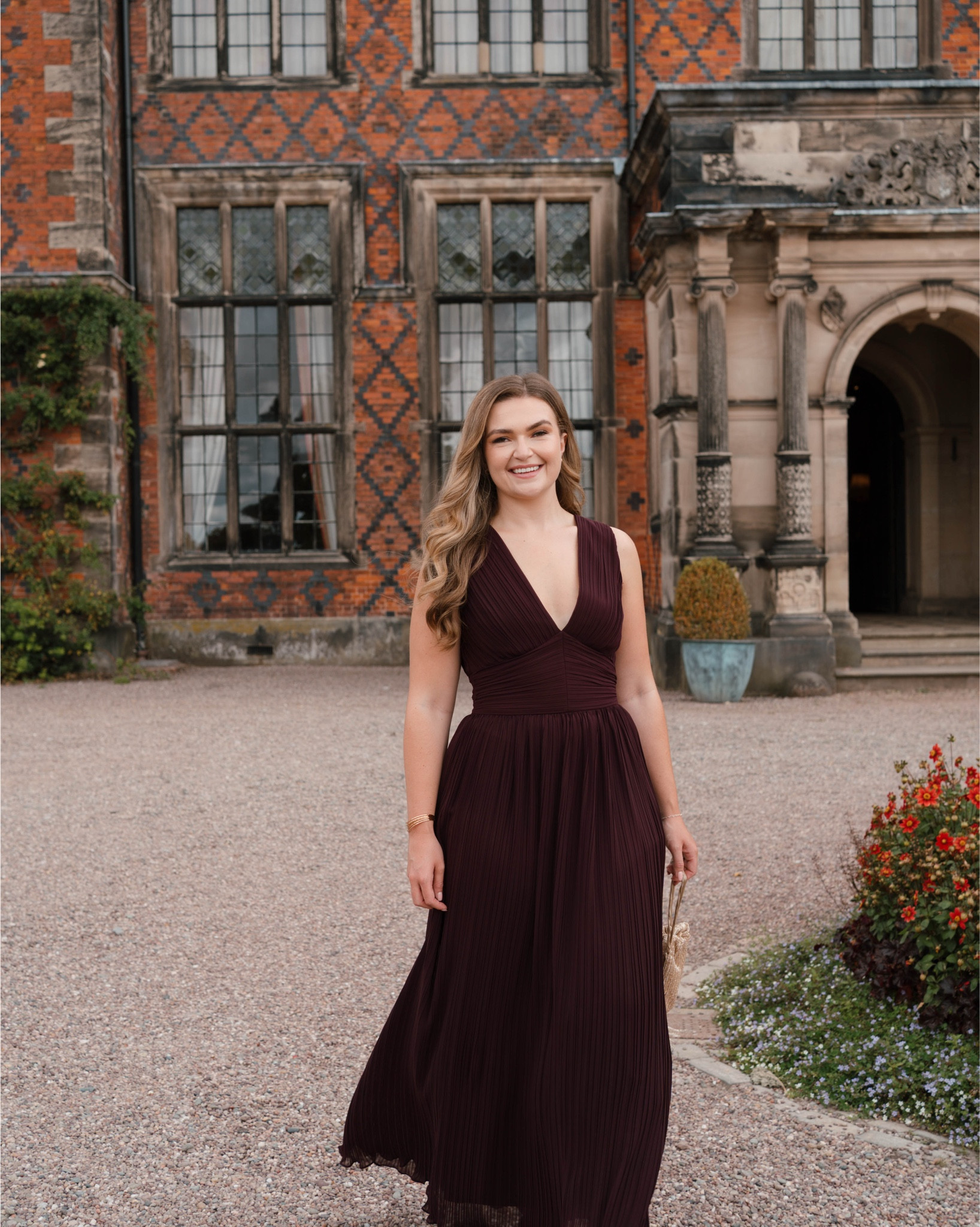 The Alba, my godddd I wish they released this last year for my wedding. Would be a perfect formal bridesmaid dress or an occasionwear dress. Colour is 10/10, I’m in a 10 again.  OLIVIAWARDROBE15 for 15% off! 

#LTKwedding #LTKdatenight #LTKautumn