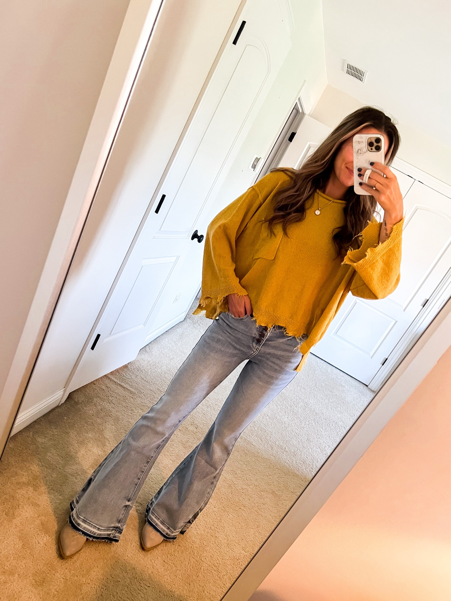 Pink Lily Fall clothes are so good right now - just got this order in and love every piece! 

Sweater - small
Jeans - 4//27
Shoes - 8


#pinklily #fallstyle #fallclothes #flaredenim #sweater #hat #booties #falloutfitinspo 

#LTKSeasonal #LTKstyletip #LTKshoecrush