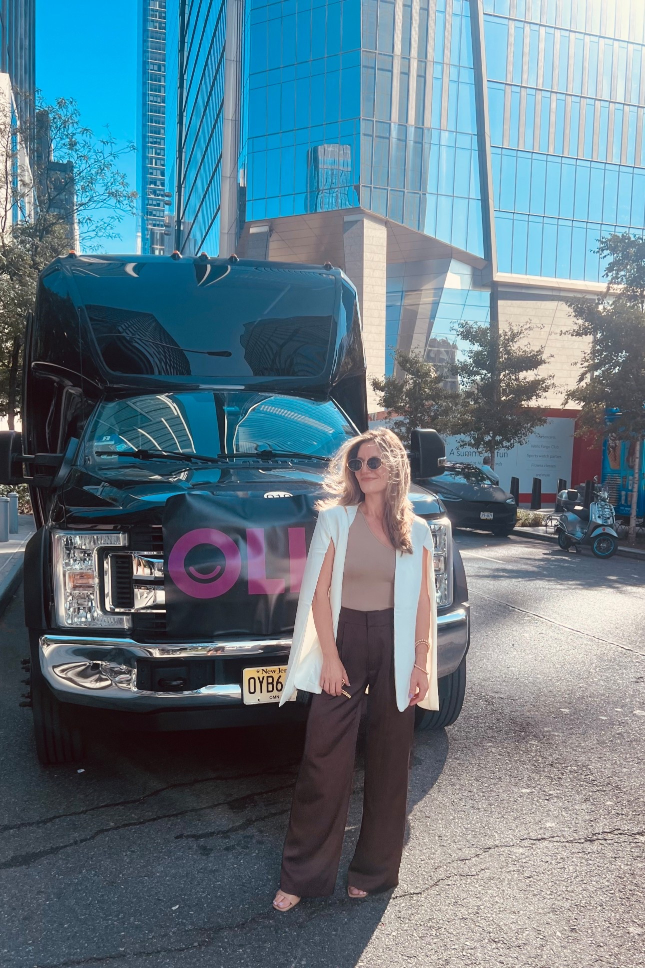 I am always asked about this cape blazer so here it is. Quickest way to class up any fit. Perfect for the little something in case it gets chilly. 



#LTKPetite #LTKSaleAlert