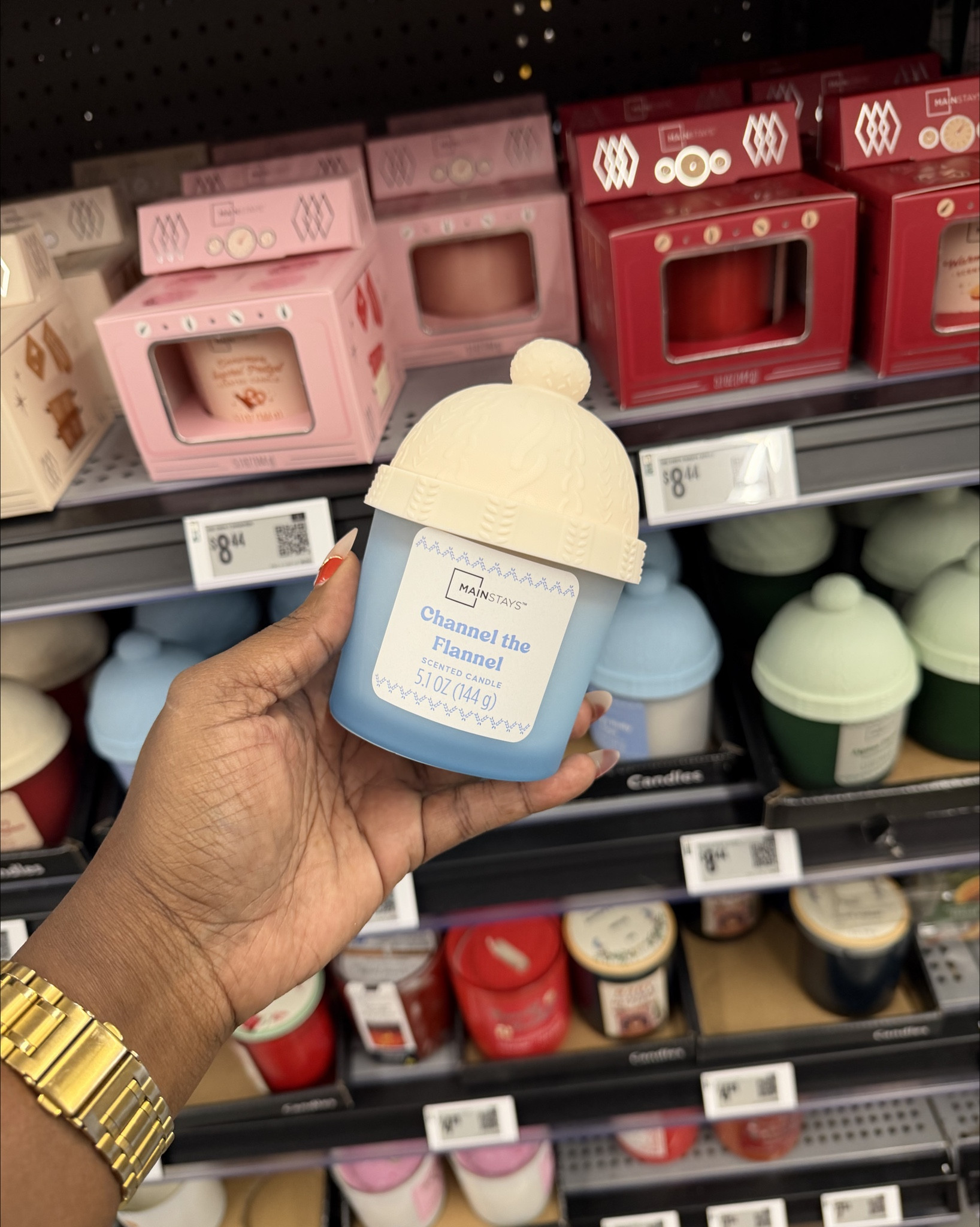 Nothing screams holidays like candles that make your home smelling like Christmas…. Found these cute and affordable candles @walmart #homedecor #holidaycandles 

#LTKHoliday #LTKHome #LTKGiftGuide